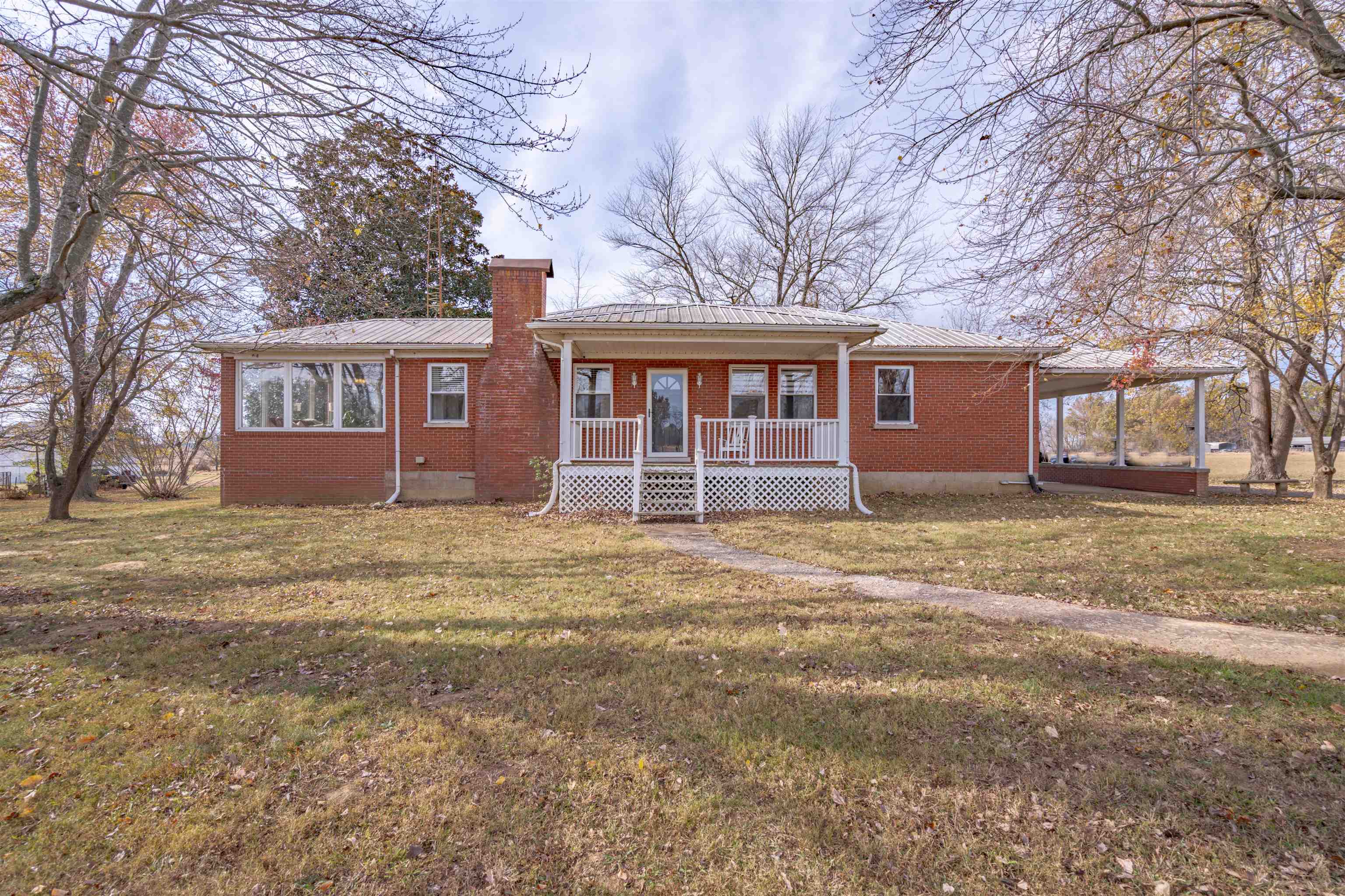 13249 Kentucky 81, Sacramento, Kentucky 42372, 3 Bedrooms Bedrooms, ,1 BathroomBathrooms,Single Family Residence,For Sale,Kentucky 81,88396