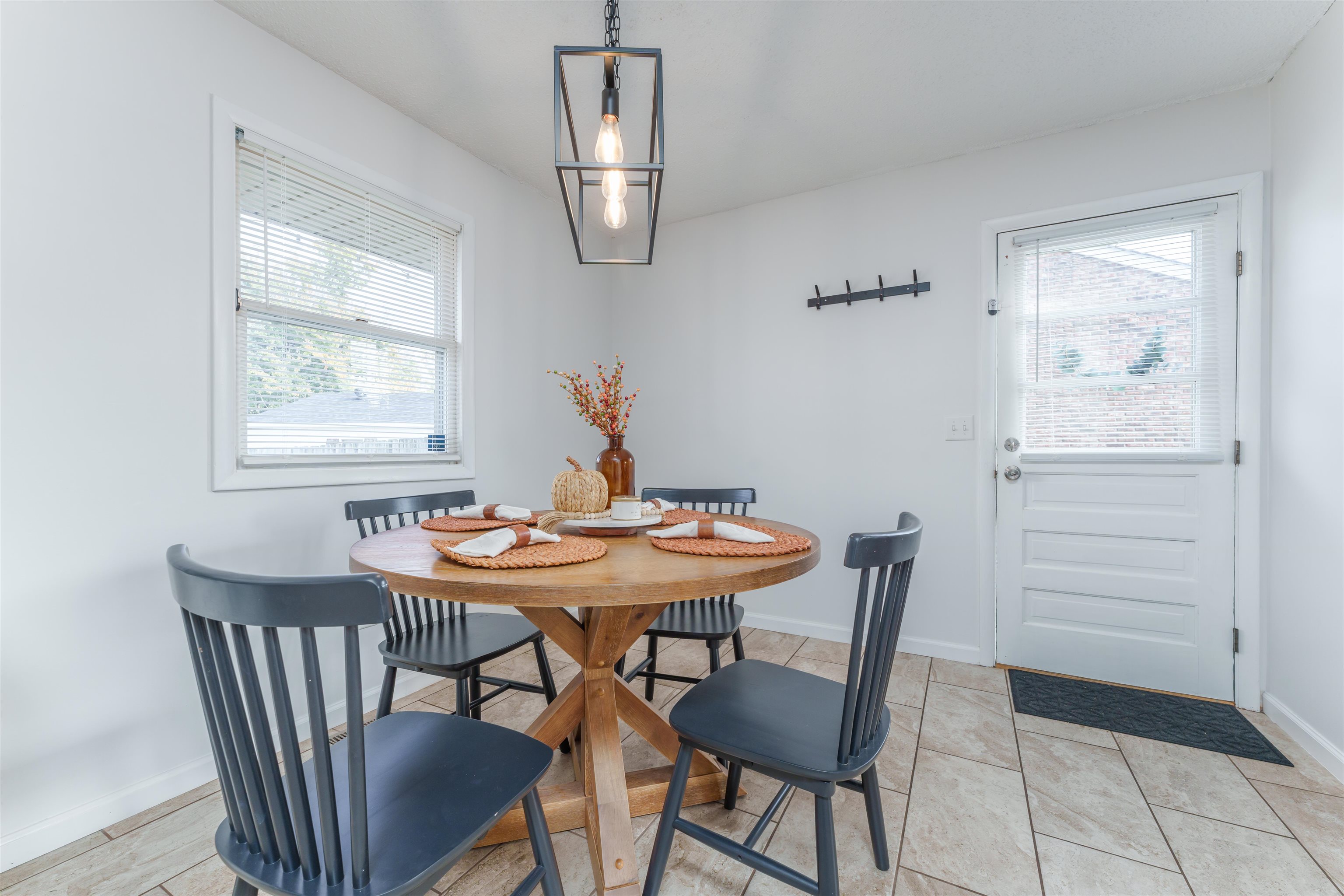 2349 Palladio Ave, Owensboro, Kentucky 42301, 3 Bedrooms Bedrooms, ,1 BathroomBathrooms,Single Family Residence,For Sale,Palladio Ave,88403