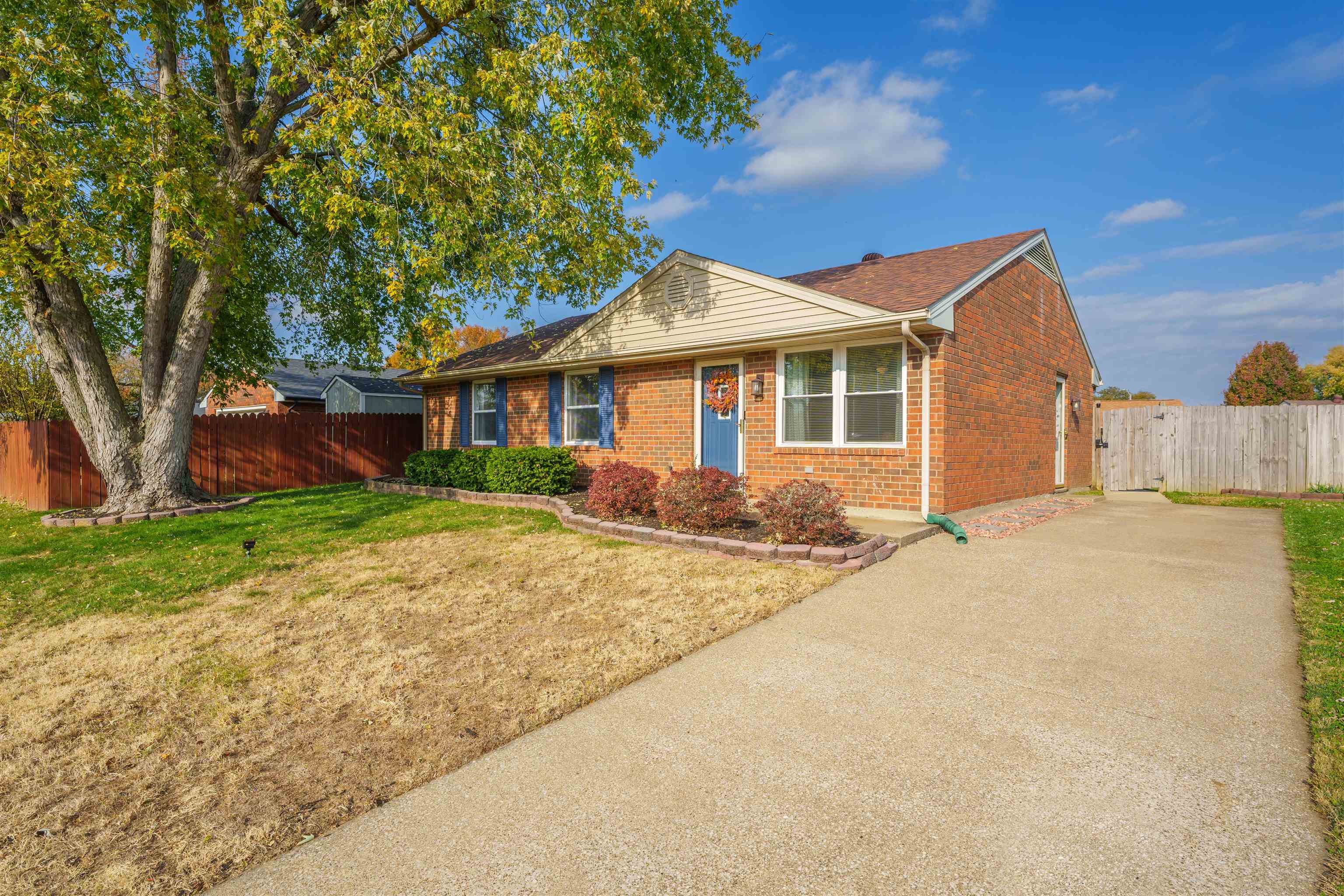 2349 Palladio Ave, Owensboro, Kentucky 42301, 3 Bedrooms Bedrooms, ,1 BathroomBathrooms,Single Family Residence,For Sale,Palladio Ave,88403