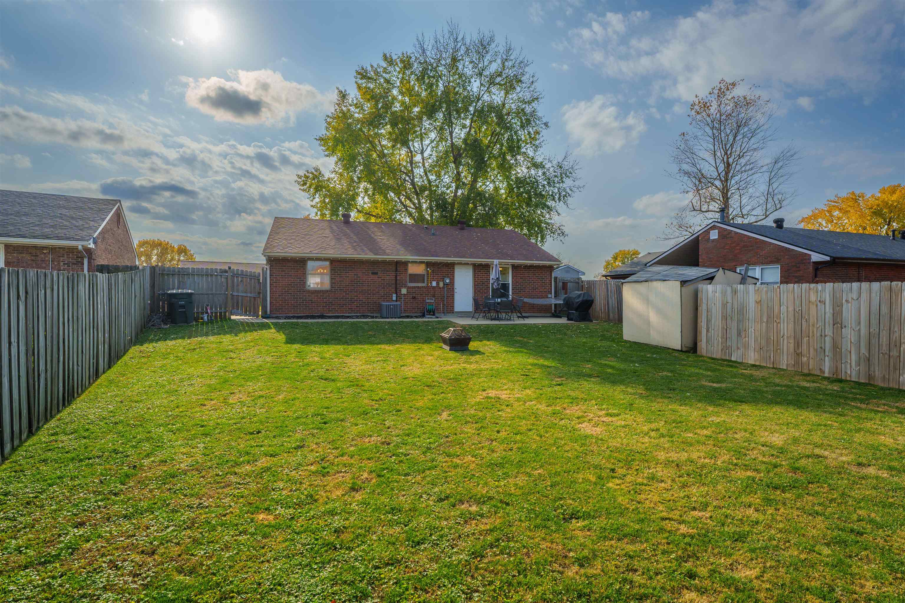 2349 Palladio Ave, Owensboro, Kentucky 42301, 3 Bedrooms Bedrooms, ,1 BathroomBathrooms,Single Family Residence,For Sale,Palladio Ave,88403