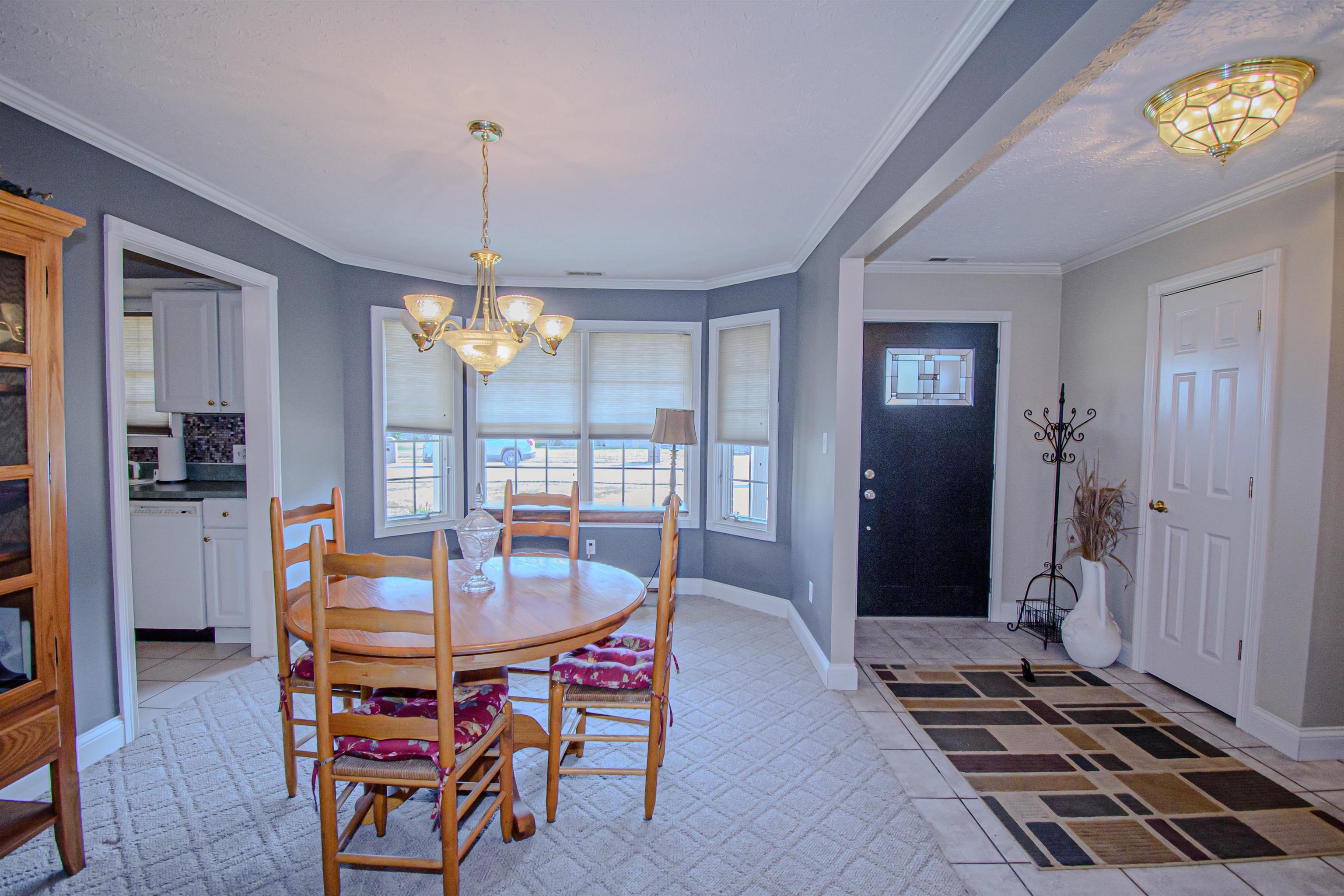150 Santa Maria Dr, Owensboro, Kentucky 42301, 3 Bedrooms Bedrooms, ,2 BathroomsBathrooms,Single Family Residence,For Sale,Santa Maria Dr,88408