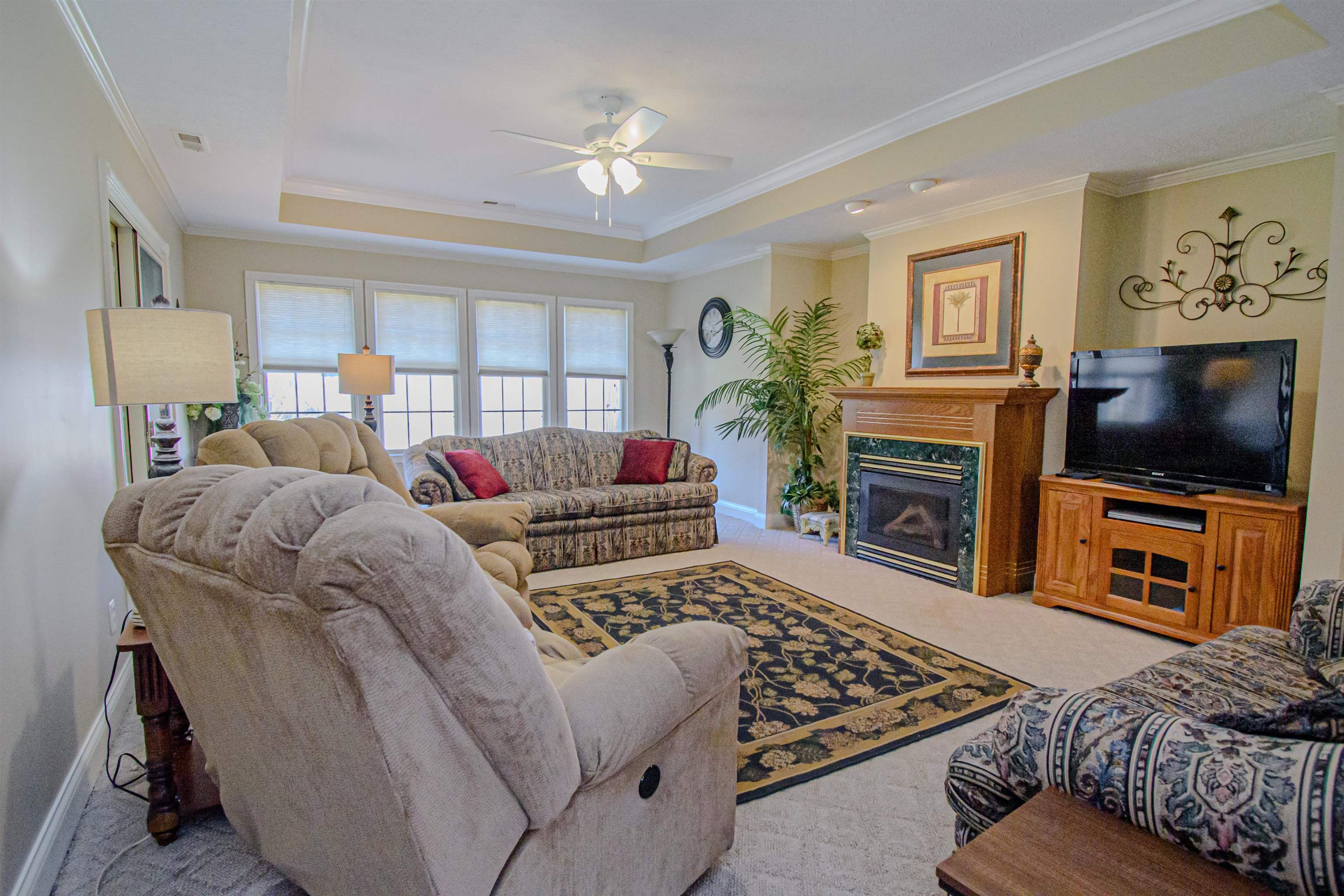 150 Santa Maria Dr, Owensboro, Kentucky 42301, 3 Bedrooms Bedrooms, ,2 BathroomsBathrooms,Single Family Residence,For Sale,Santa Maria Dr,88408