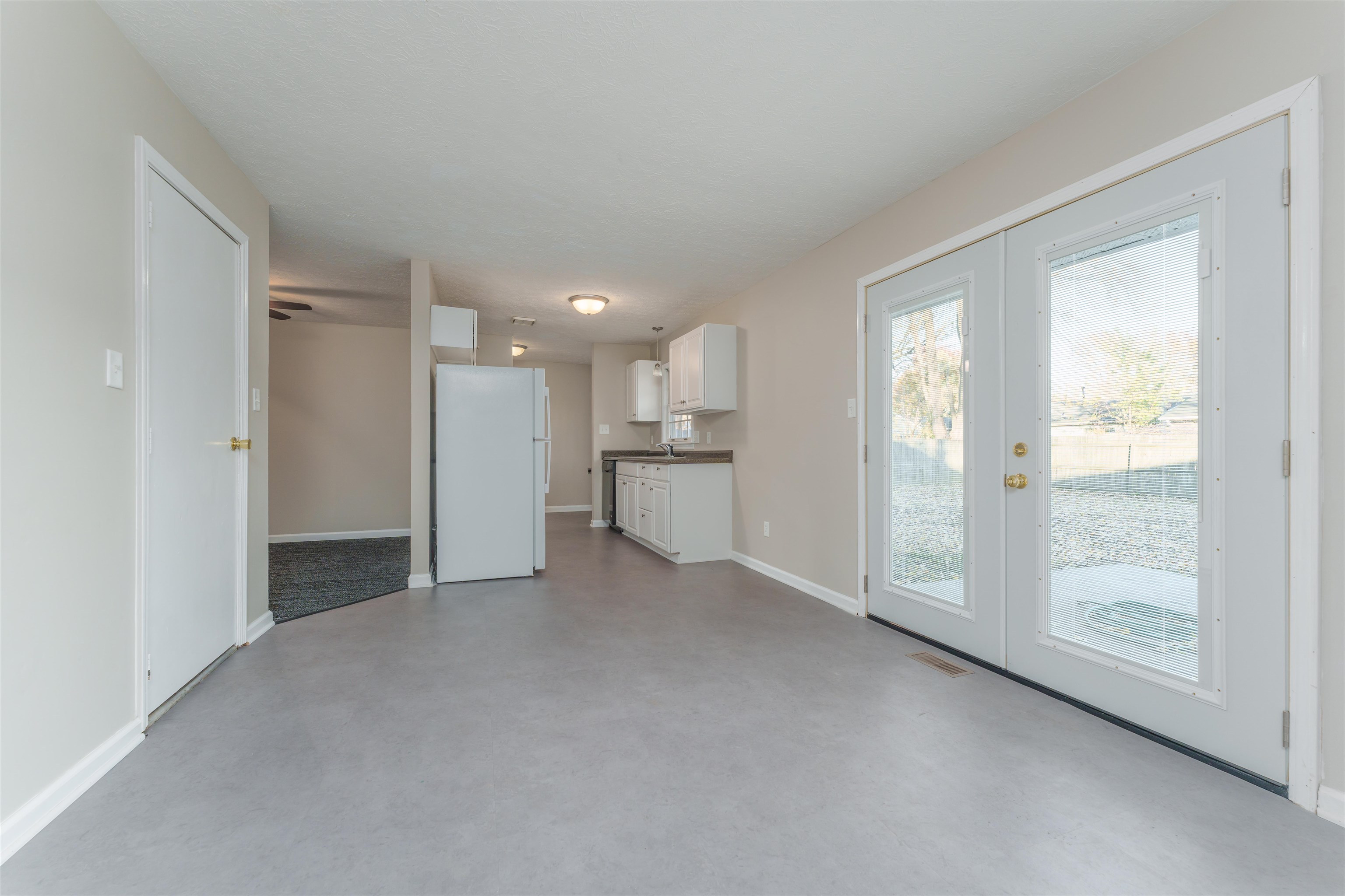 4015 Rudy Martin Drive, Owensboro, Kentucky 42301, 3 Bedrooms Bedrooms, ,2 BathroomsBathrooms,Single Family Residence,For Sale,Rudy Martin Drive,88412