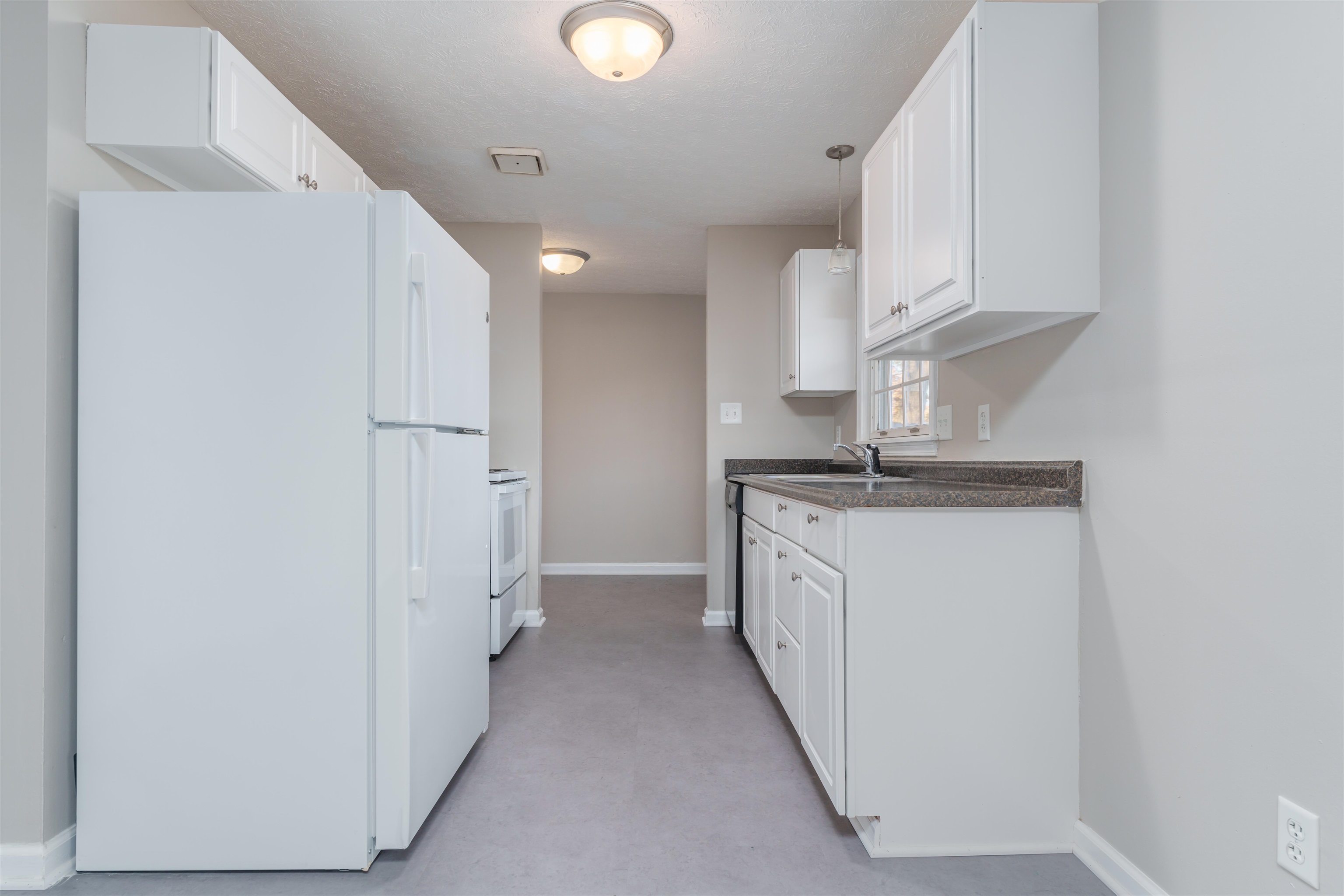 4015 Rudy Martin Drive, Owensboro, Kentucky 42301, 3 Bedrooms Bedrooms, ,2 BathroomsBathrooms,Single Family Residence,For Sale,Rudy Martin Drive,88412