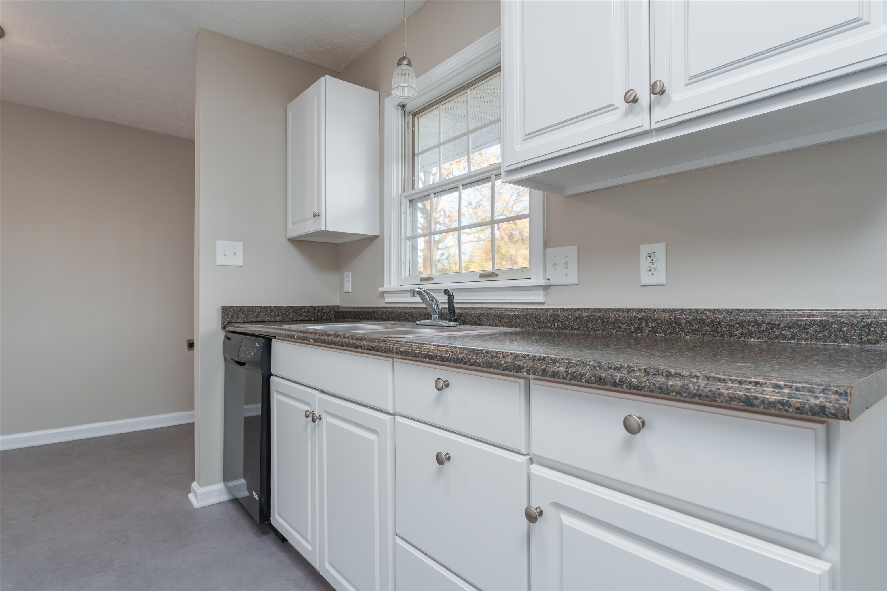 4015 Rudy Martin Drive, Owensboro, Kentucky 42301, 3 Bedrooms Bedrooms, ,2 BathroomsBathrooms,Single Family Residence,For Sale,Rudy Martin Drive,88412