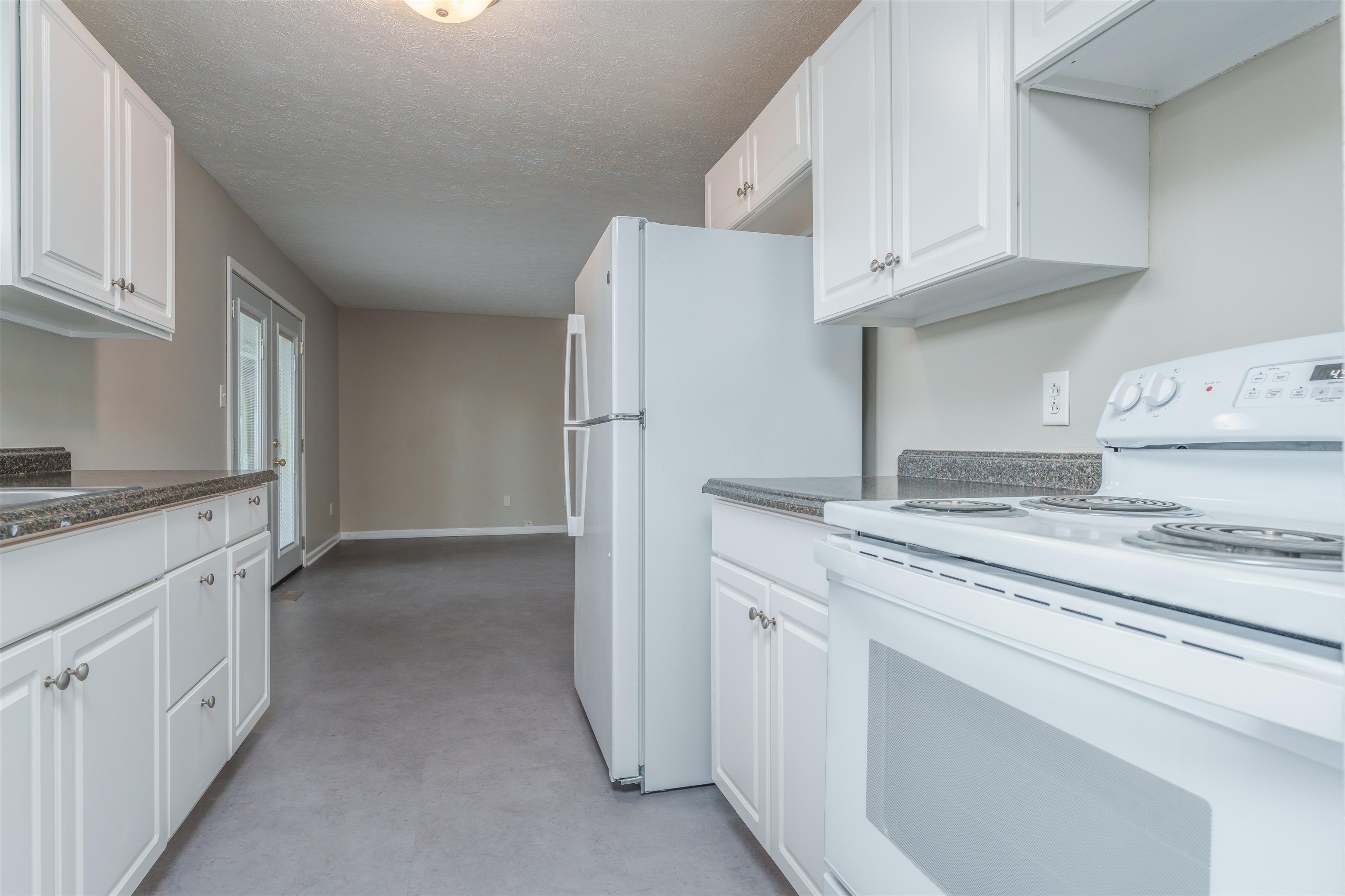 4015 Rudy Martin Drive, Owensboro, Kentucky 42301, 3 Bedrooms Bedrooms, ,2 BathroomsBathrooms,Single Family Residence,For Sale,Rudy Martin Drive,88412