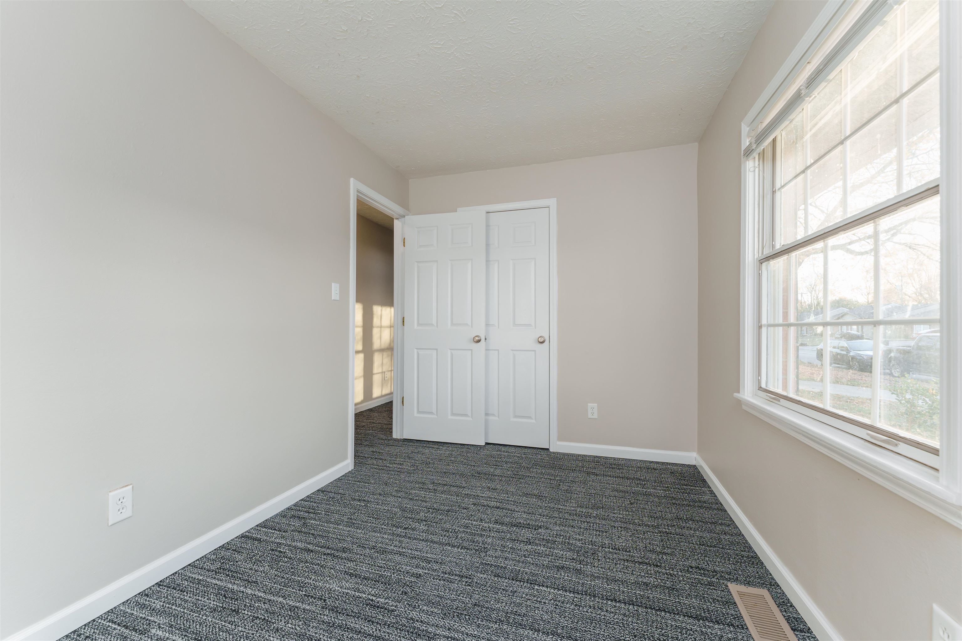 4015 Rudy Martin Drive, Owensboro, Kentucky 42301, 3 Bedrooms Bedrooms, ,2 BathroomsBathrooms,Single Family Residence,For Sale,Rudy Martin Drive,88412