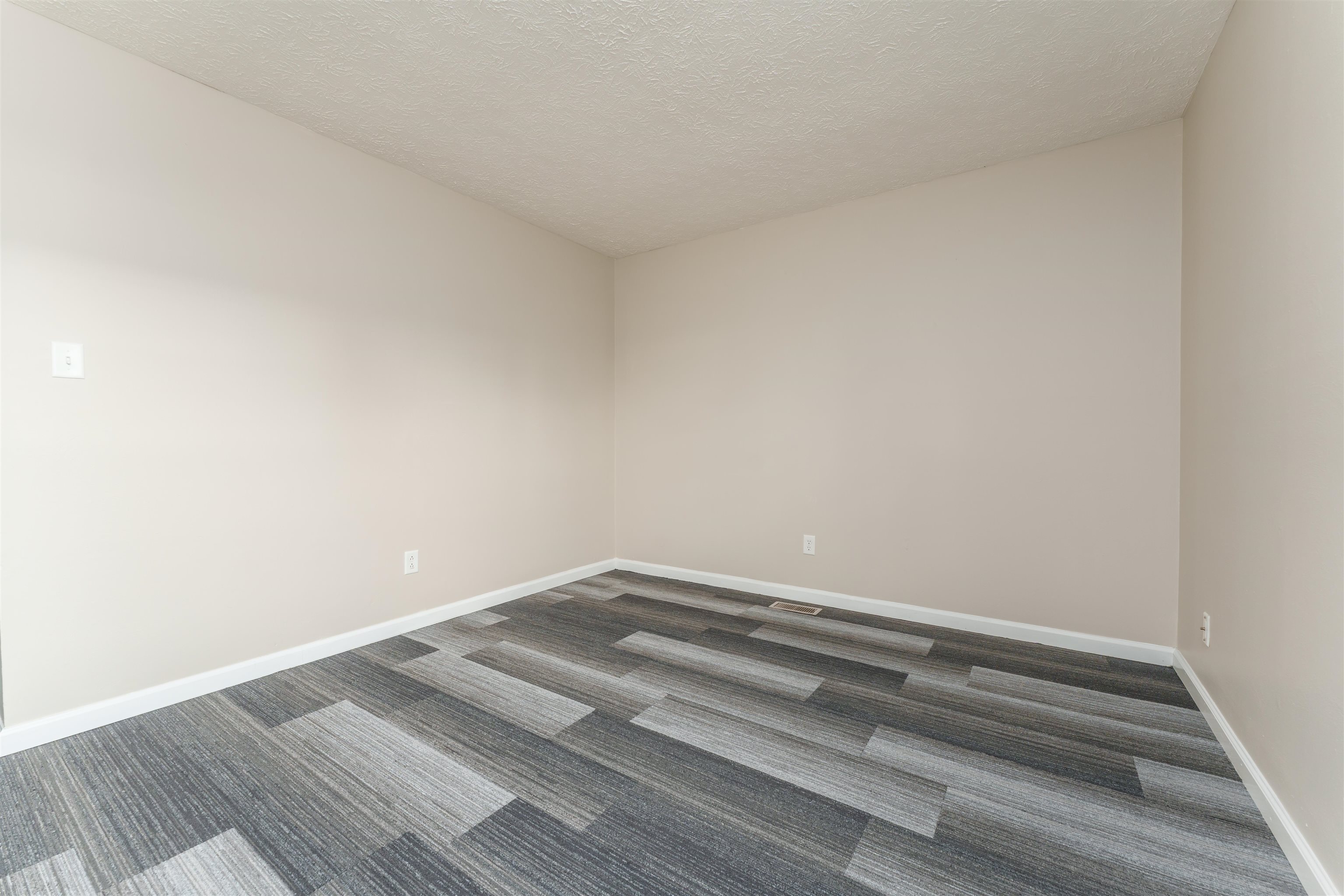 4015 Rudy Martin Drive, Owensboro, Kentucky 42301, 3 Bedrooms Bedrooms, ,2 BathroomsBathrooms,Single Family Residence,For Sale,Rudy Martin Drive,88412