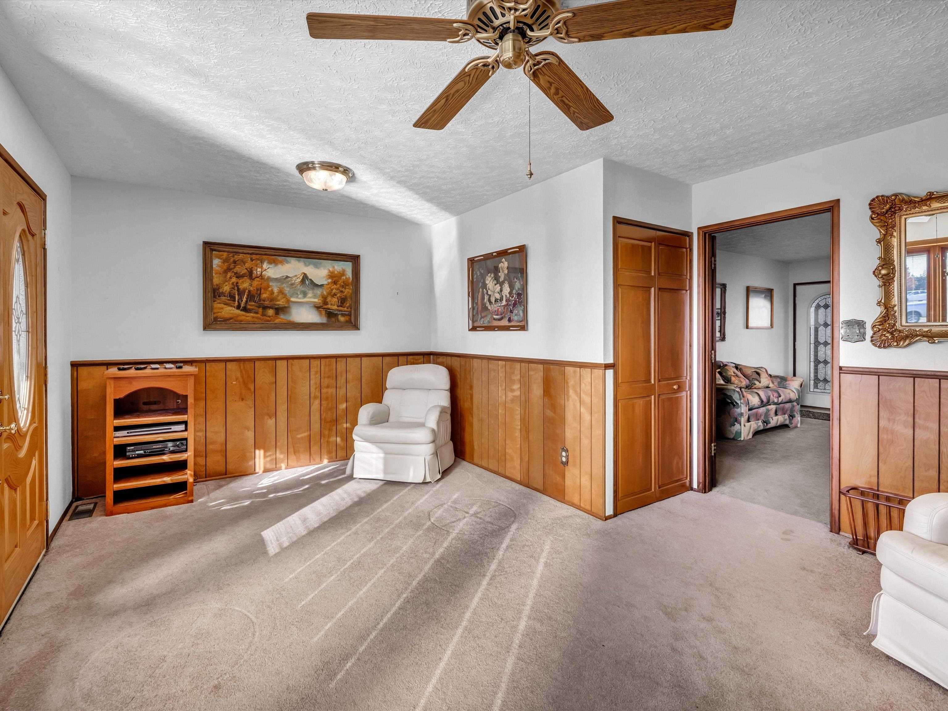 2616 Meridian Court, Owensboro, Kentucky 42301, 3 Bedrooms Bedrooms, ,2 BathroomsBathrooms,Single Family Residence,For Sale,Meridian Court,88415