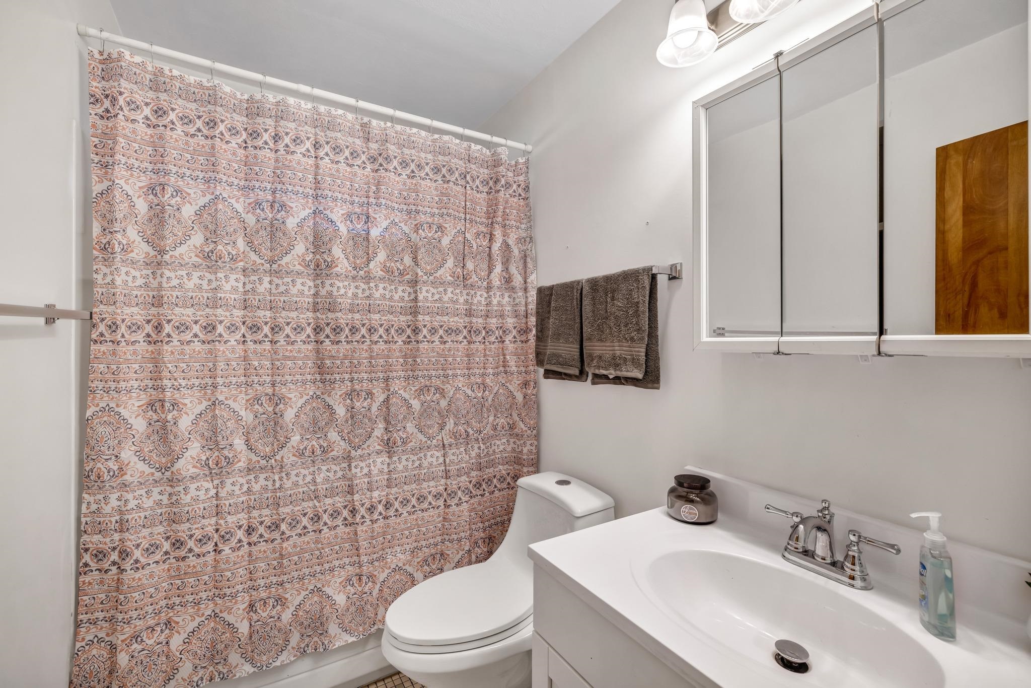 3535 Christie Place, Owensboro, Kentucky 42301, 3 Bedrooms Bedrooms, ,1 BathroomBathrooms,Single Family Residence,For Sale,Christie Place,88416