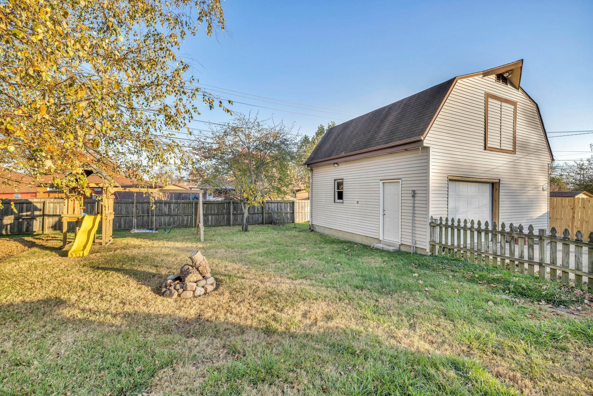 3535 Christie Place, Owensboro, Kentucky 42301, 3 Bedrooms Bedrooms, ,1 BathroomBathrooms,Single Family Residence,For Sale,Christie Place,88416