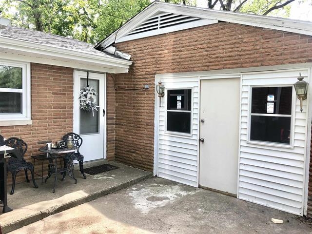 1402 Bosley Rd., Owensboro, Kentucky 42301, 3 Bedrooms Bedrooms, ,1 BathroomBathrooms,Single Family Residence,For Sale,Bosley Rd.,88419