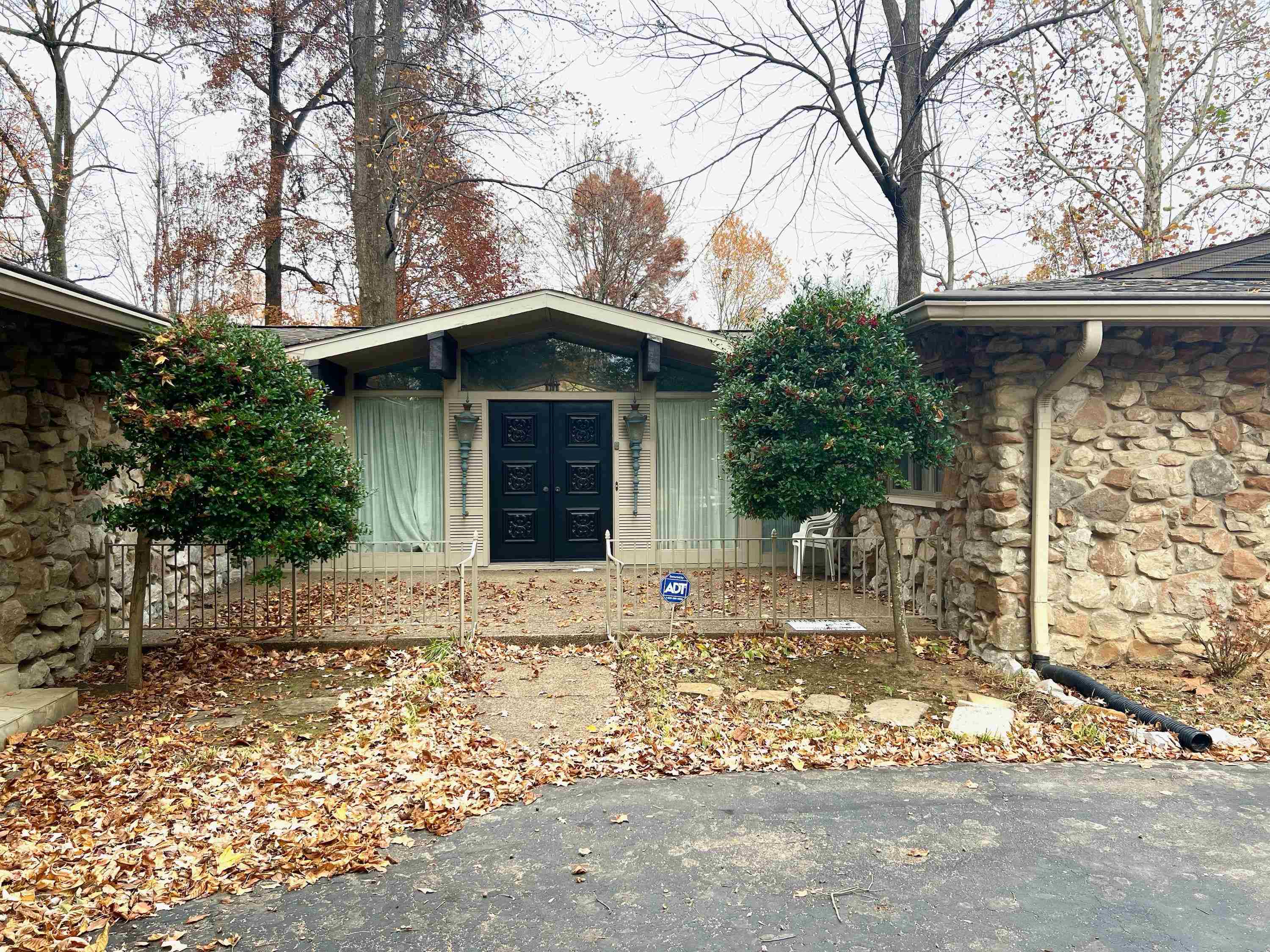 1337 Hickory Lane, Owensboro, Kentucky 42303, 5 Bedrooms Bedrooms, ,3 BathroomsBathrooms,Single Family Residence,For Sale,Hickory Lane,88422