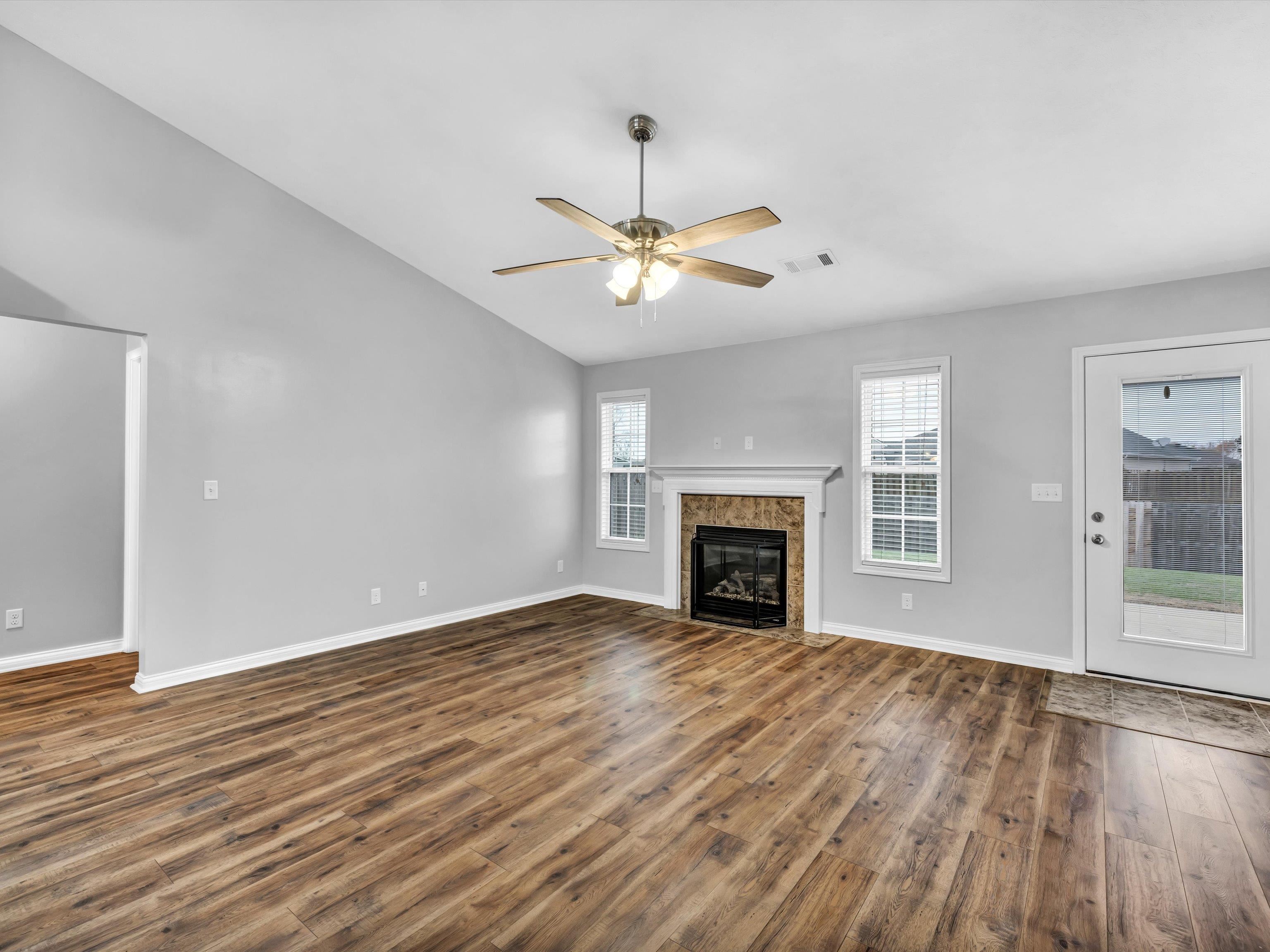 3215 Trails Way, Owensboro, Kentucky 42303, 3 Bedrooms Bedrooms, ,2 BathroomsBathrooms,Single Family Residence,For Sale,Trails Way,88426