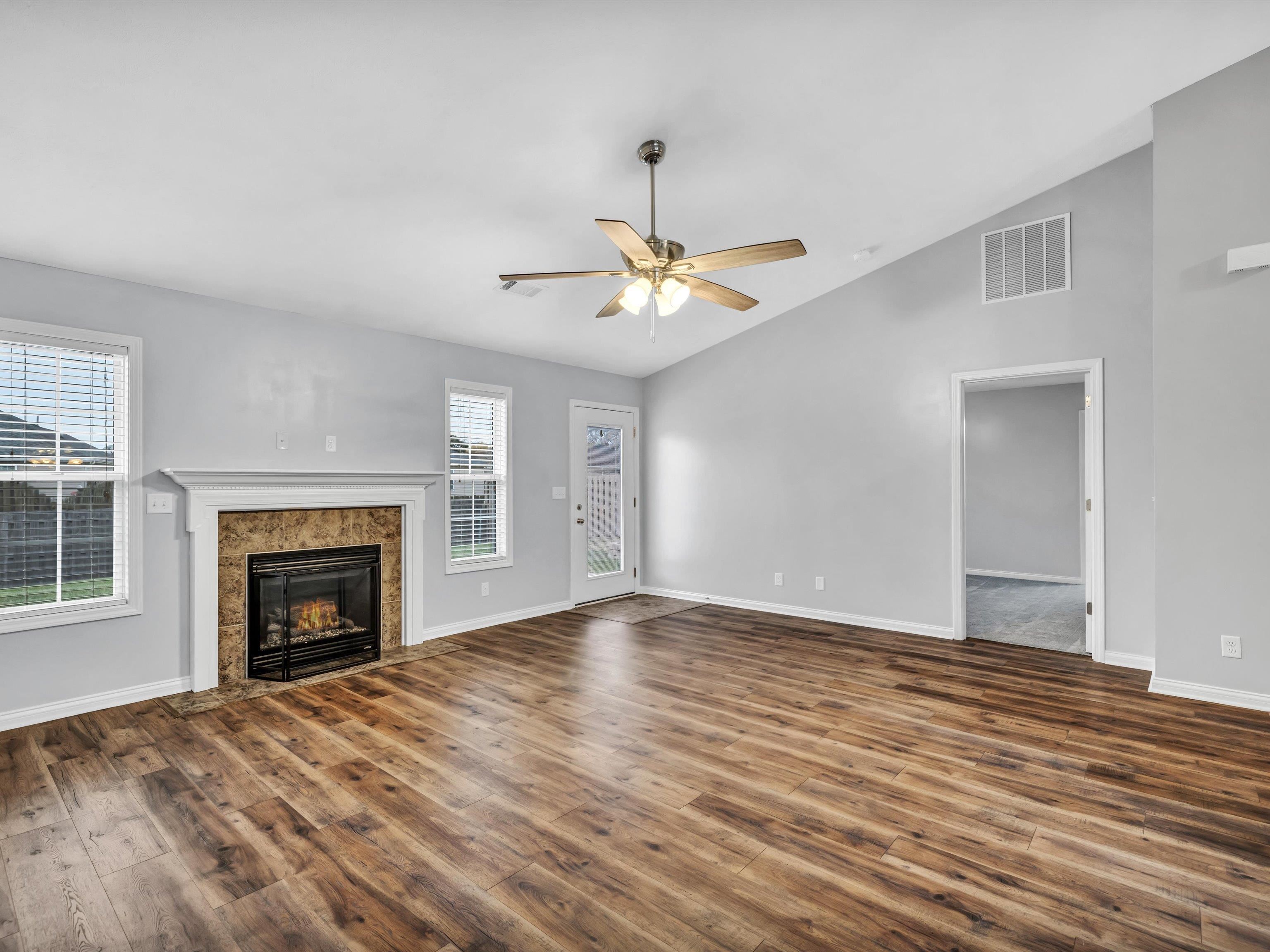3215 Trails Way, Owensboro, Kentucky 42303, 3 Bedrooms Bedrooms, ,2 BathroomsBathrooms,Single Family Residence,For Sale,Trails Way,88426