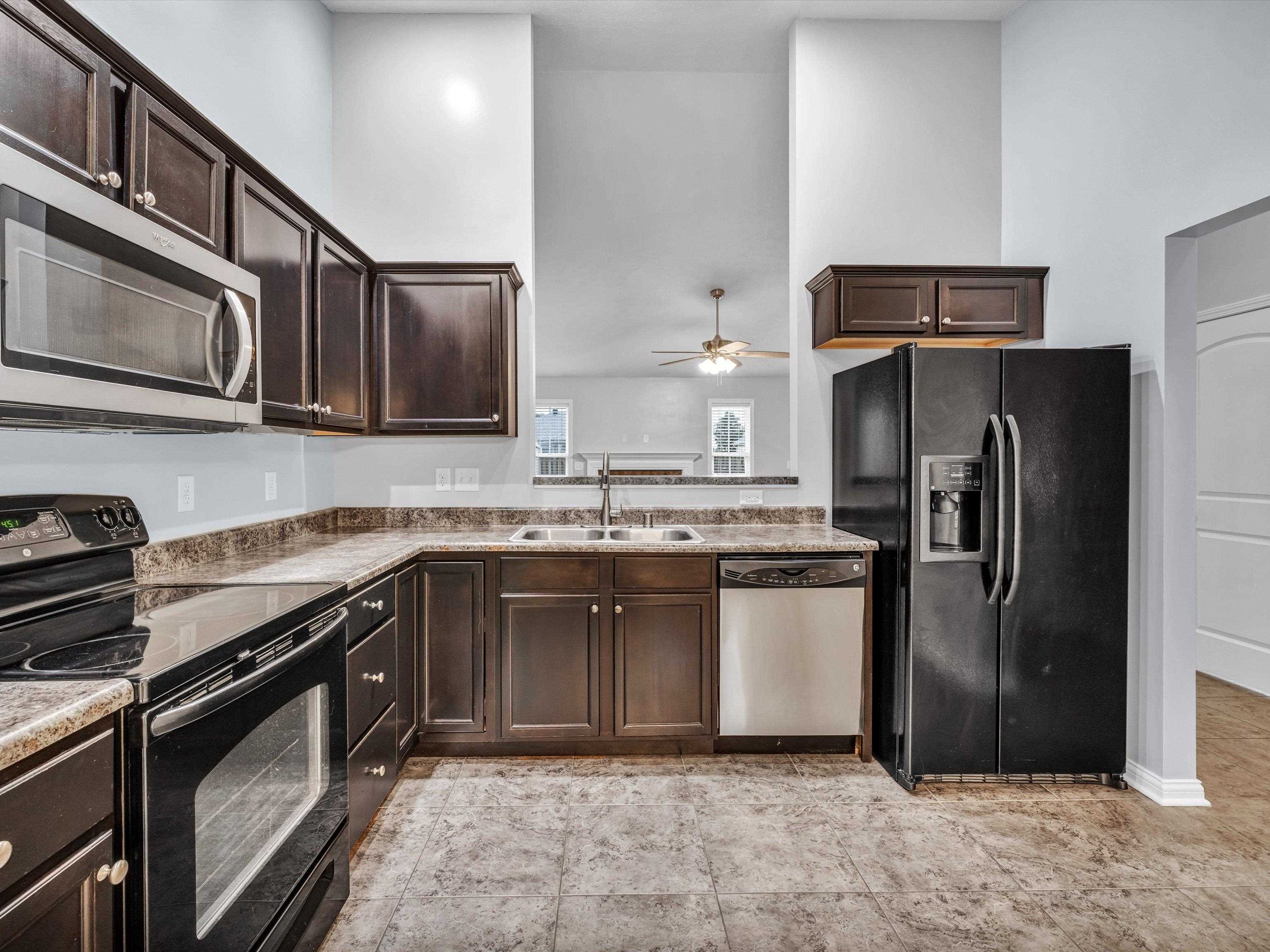 3215 Trails Way, Owensboro, Kentucky 42303, 3 Bedrooms Bedrooms, ,2 BathroomsBathrooms,Single Family Residence,For Sale,Trails Way,88426