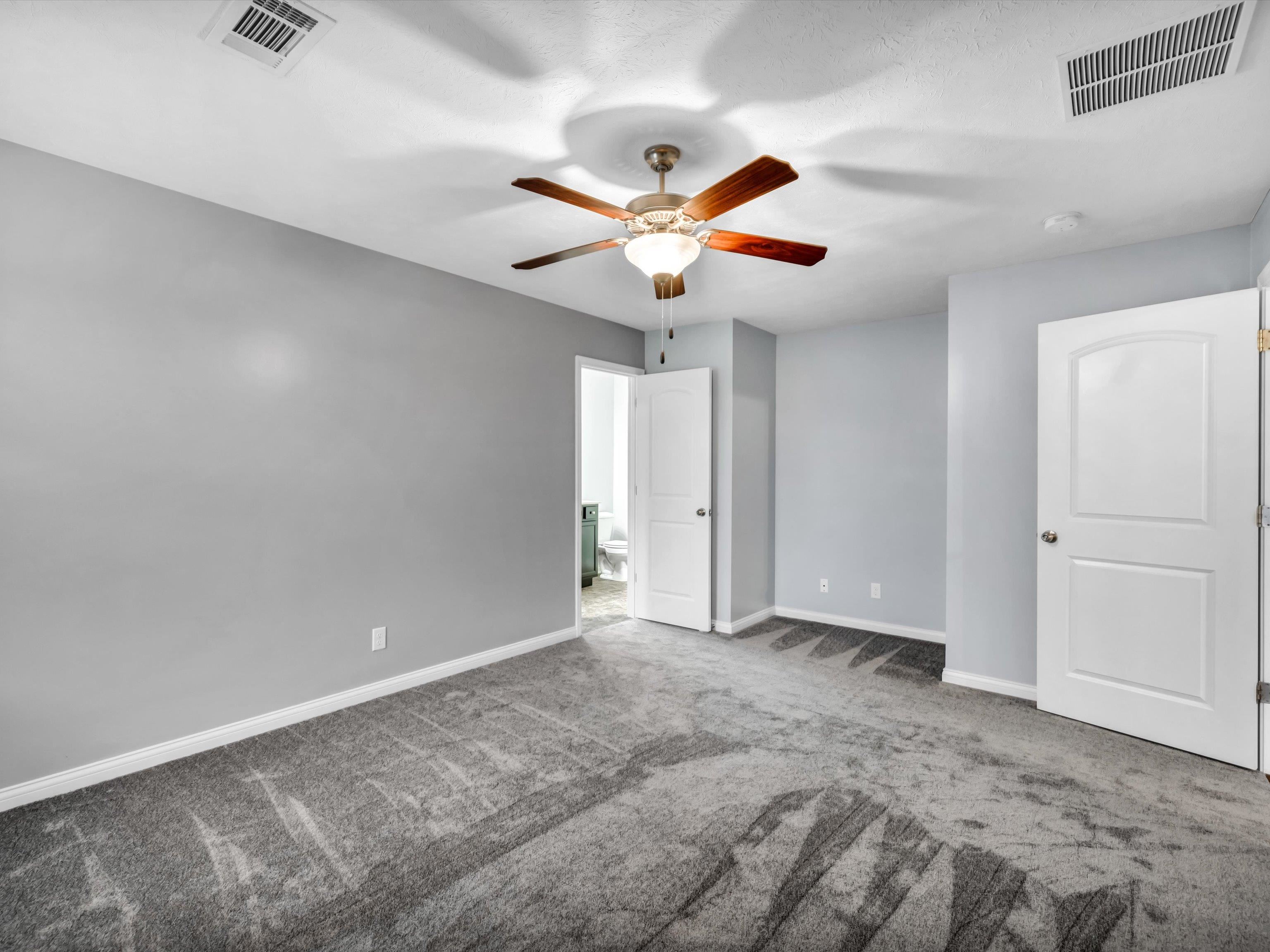 3215 Trails Way, Owensboro, Kentucky 42303, 3 Bedrooms Bedrooms, ,2 BathroomsBathrooms,Single Family Residence,For Sale,Trails Way,88426