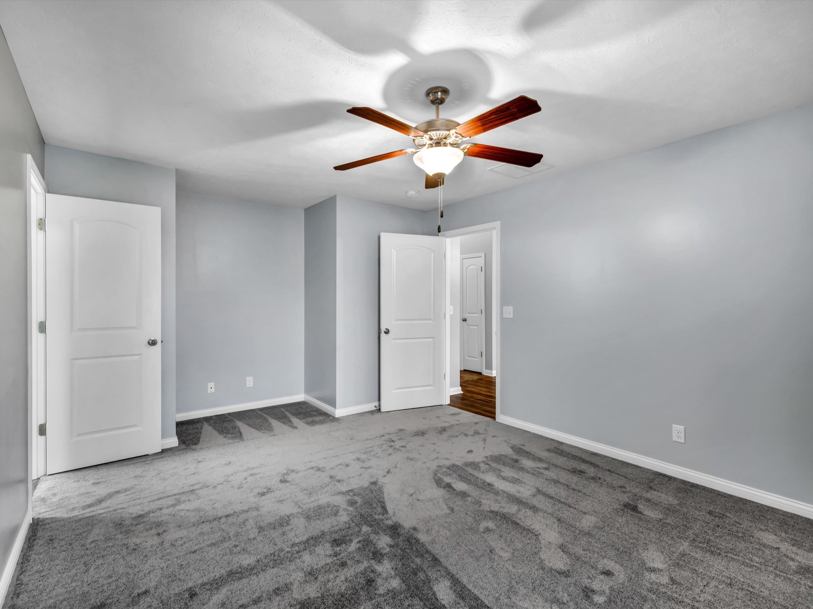 3215 Trails Way, Owensboro, Kentucky 42303, 3 Bedrooms Bedrooms, ,2 BathroomsBathrooms,Single Family Residence,For Sale,Trails Way,88426