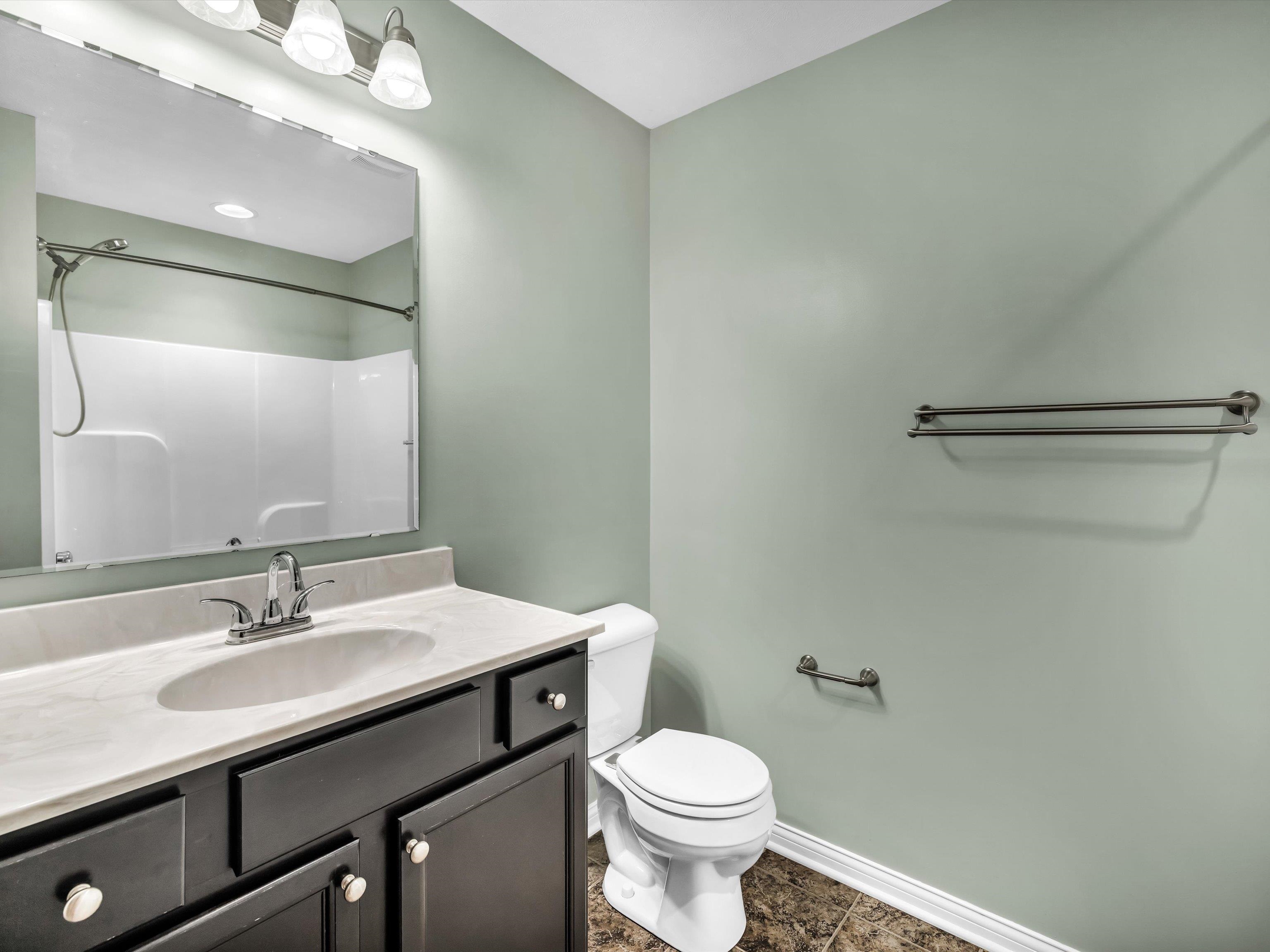3215 Trails Way, Owensboro, Kentucky 42303, 3 Bedrooms Bedrooms, ,2 BathroomsBathrooms,Single Family Residence,For Sale,Trails Way,88426