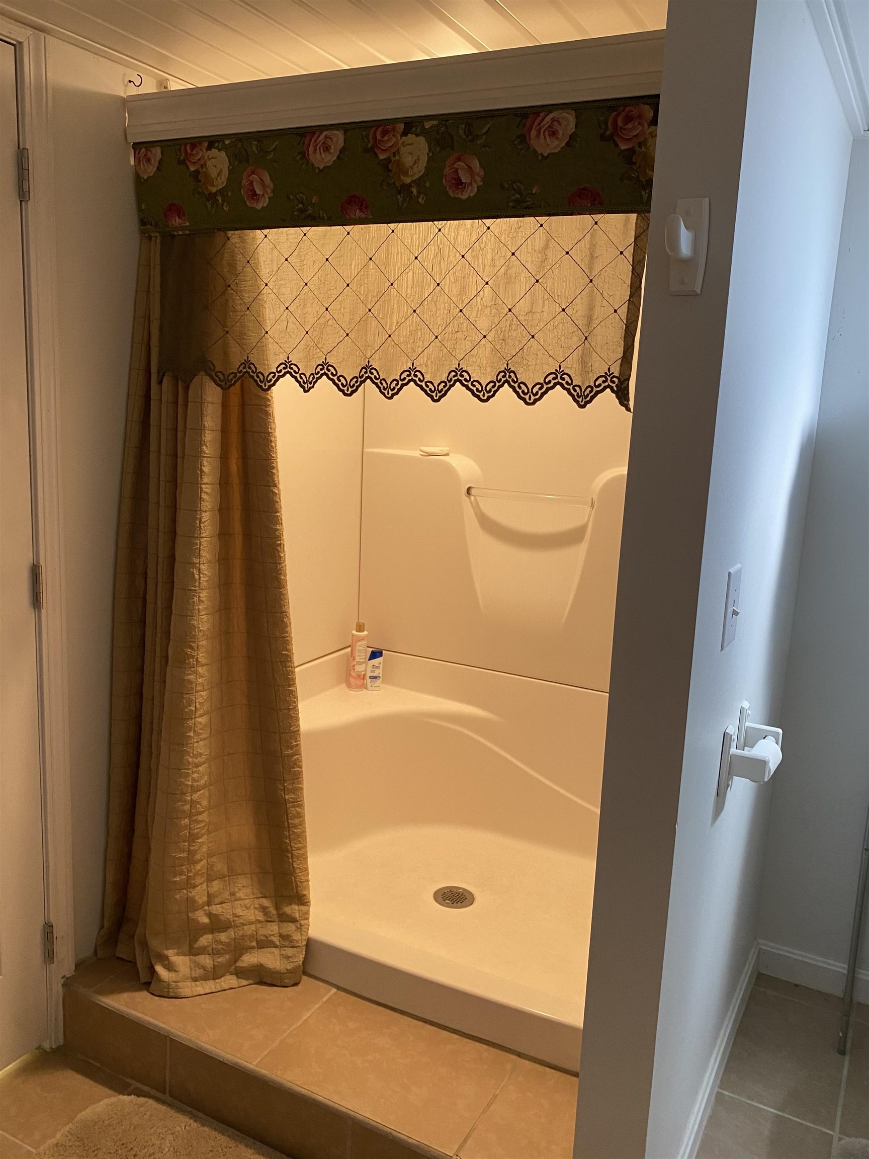 10787 Green St, Whitesville, Kentucky 42378, 3 Bedrooms Bedrooms, ,2 BathroomsBathrooms,Single Family Residence,For Sale,Green St,88429