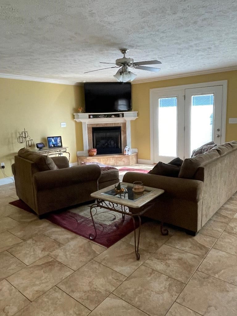 6526 Autumn Crk, Owensboro, Kentucky 42301, 4 Bedrooms Bedrooms, ,3 BathroomsBathrooms,Single Family Residence,For Sale,Autumn Crk,88433