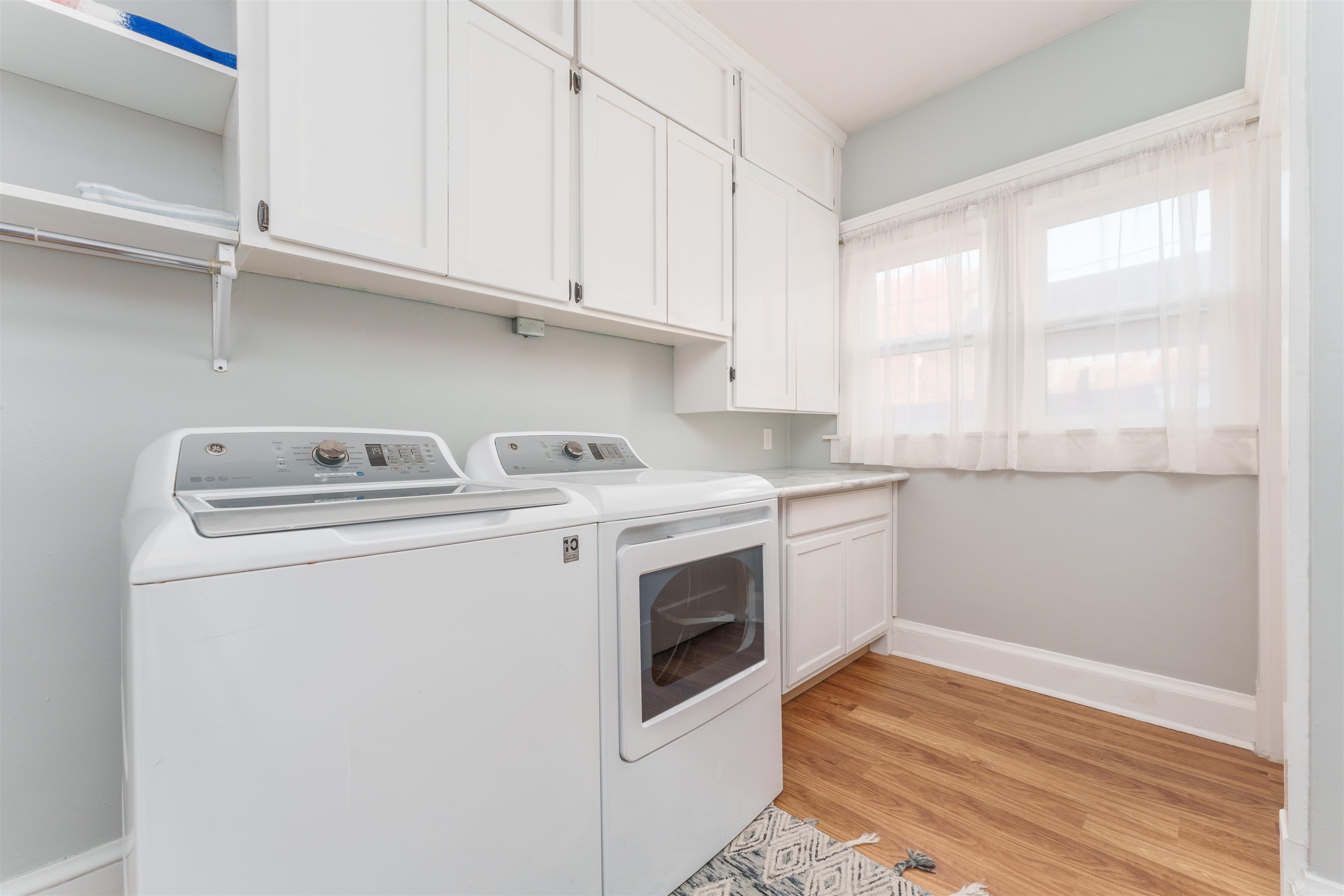 111 East 22nd St, Owensboro, Kentucky 42303, 2 Bedrooms Bedrooms, ,1 BathroomBathrooms,Single Family Residence,For Sale,East 22nd St,88440