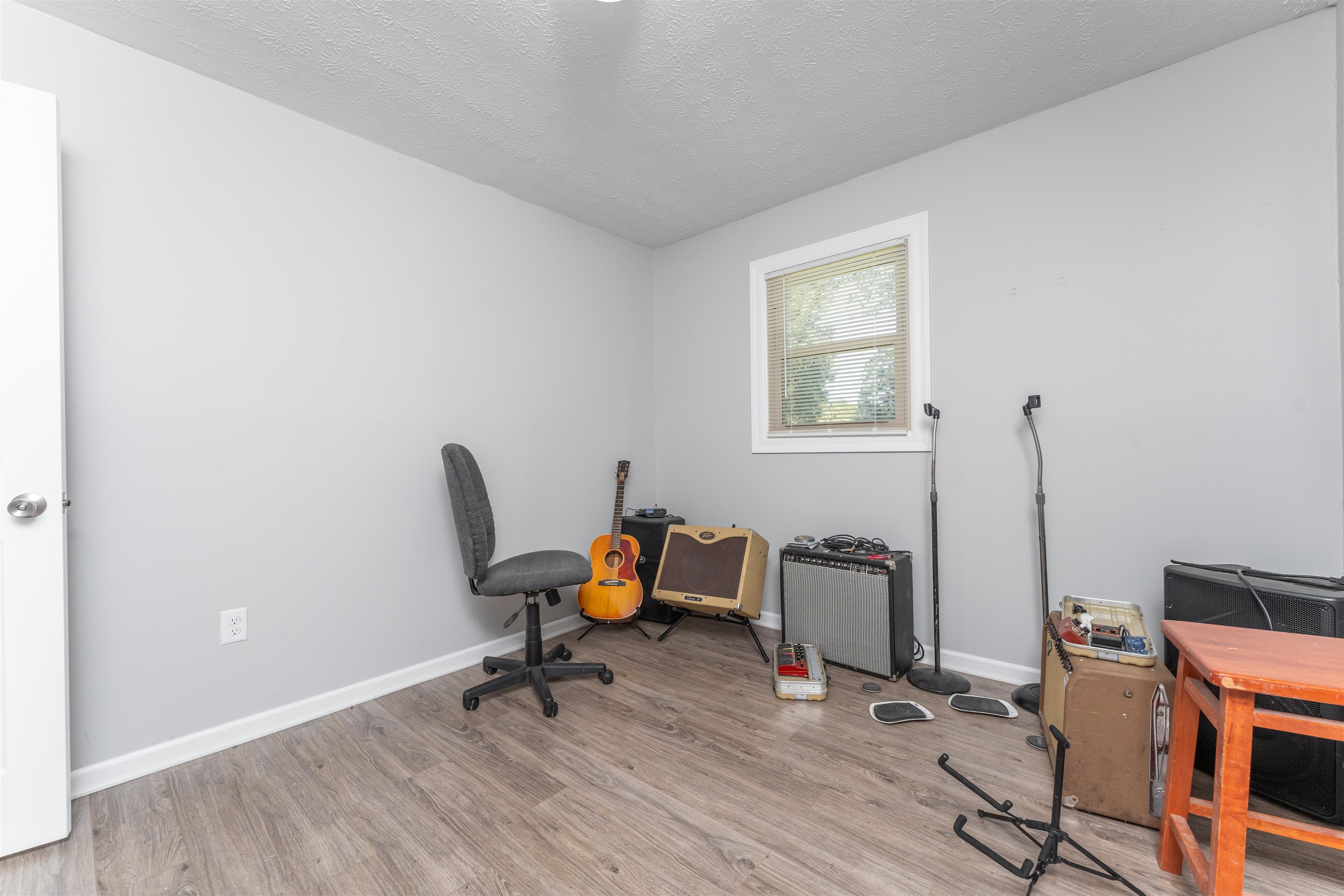 877 Hawesville Road, Reynolds Station, Kentucky 42368, 3 Bedrooms Bedrooms, ,1 BathroomBathrooms,Single Family Residence,For Sale,Hawesville Road,88441