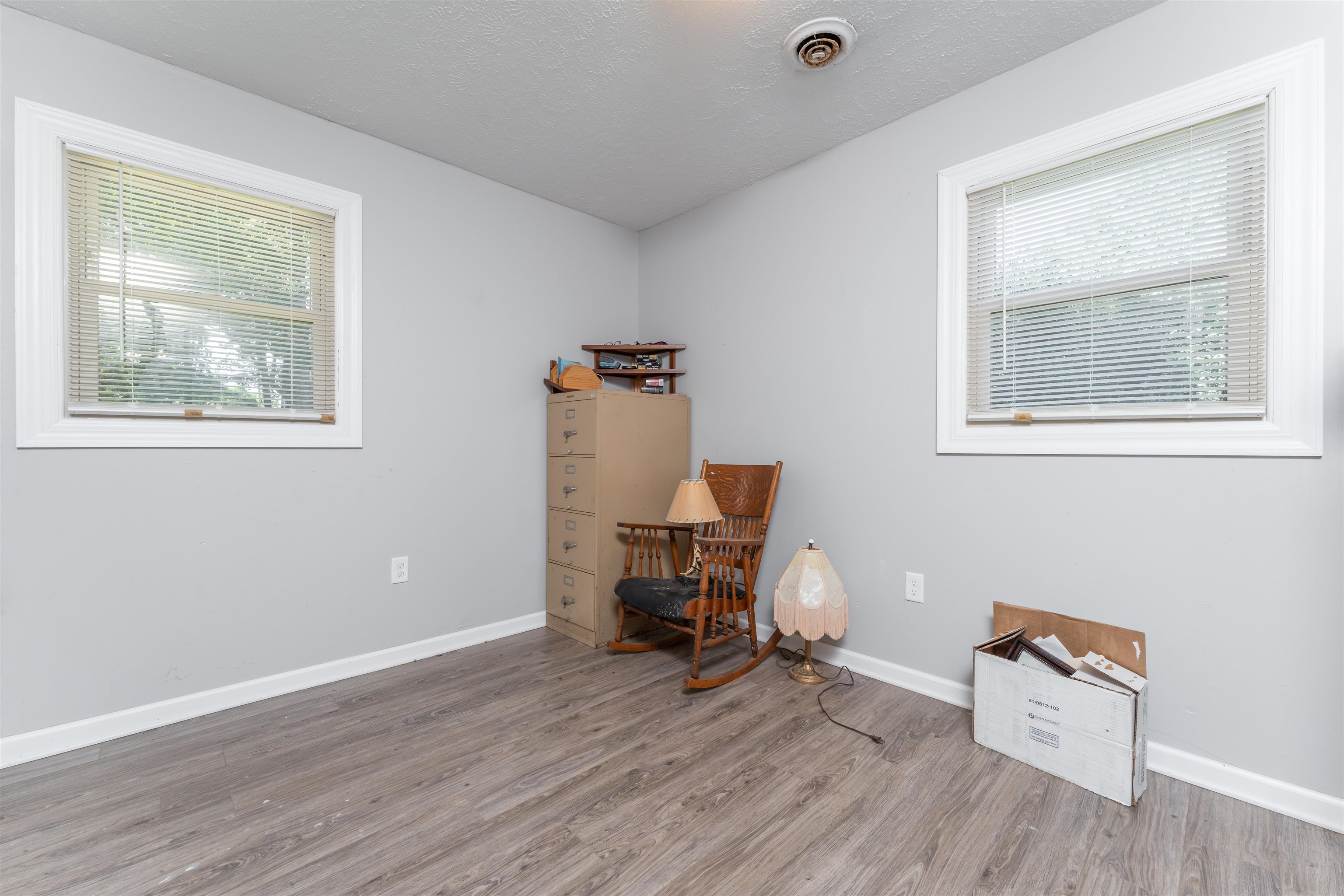 877 Hawesville Road, Reynolds Station, Kentucky 42368, 3 Bedrooms Bedrooms, ,1 BathroomBathrooms,Single Family Residence,For Sale,Hawesville Road,88441