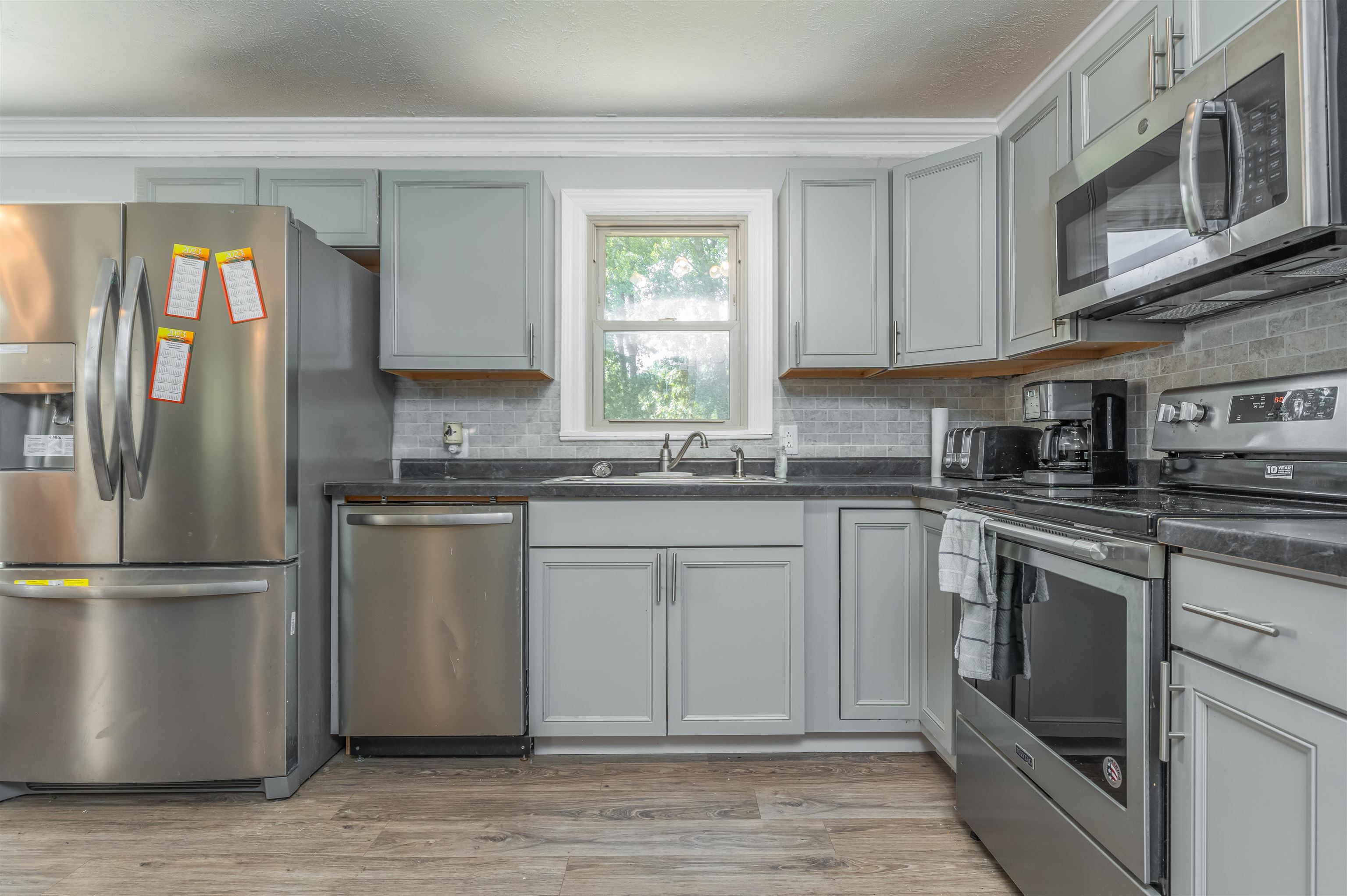 877 Hawesville Road, Reynolds Station, Kentucky 42368, 3 Bedrooms Bedrooms, ,1 BathroomBathrooms,Single Family Residence,For Sale,Hawesville Road,88441