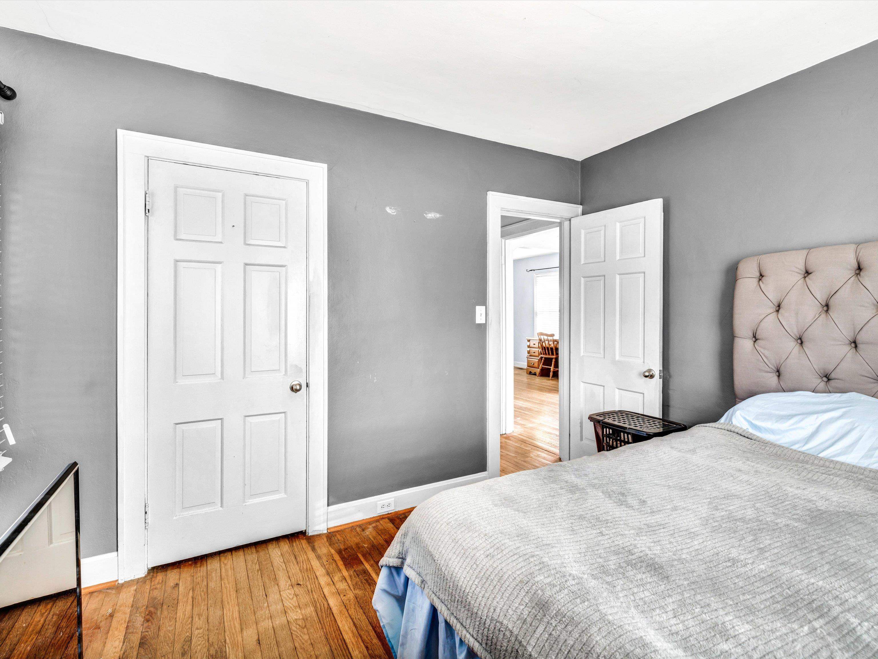 1104 Locust st., Owensboro, Kentucky 42301, 1 Bedroom Bedrooms, ,1 BathroomBathrooms,Single Family Residence,For Sale,Locust st.,88452