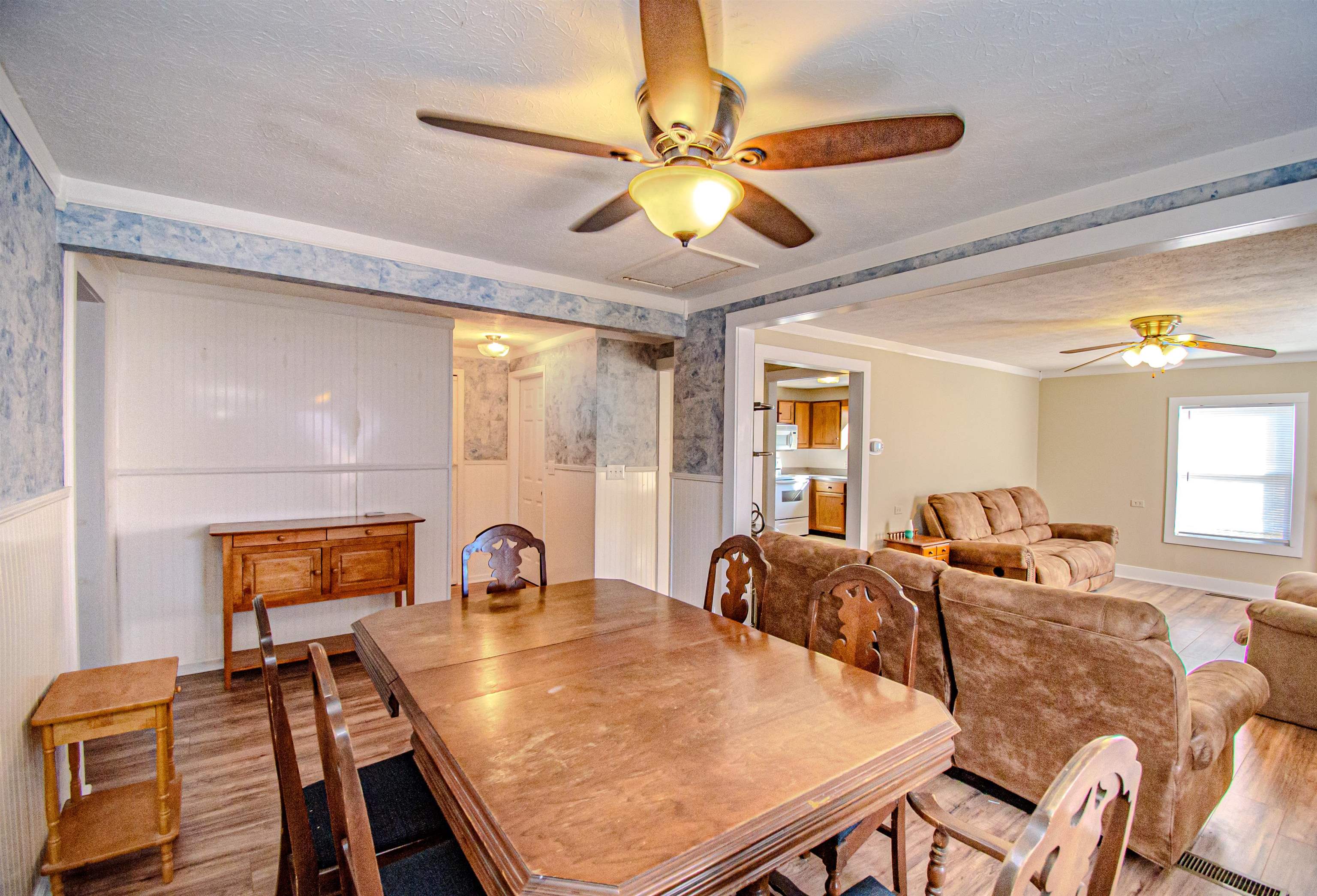 424 KY 136 W, Calhoun, Kentucky 42327, 3 Bedrooms Bedrooms, ,1 BathroomBathrooms,Single Family Residence,For Sale,KY 136 W,88455