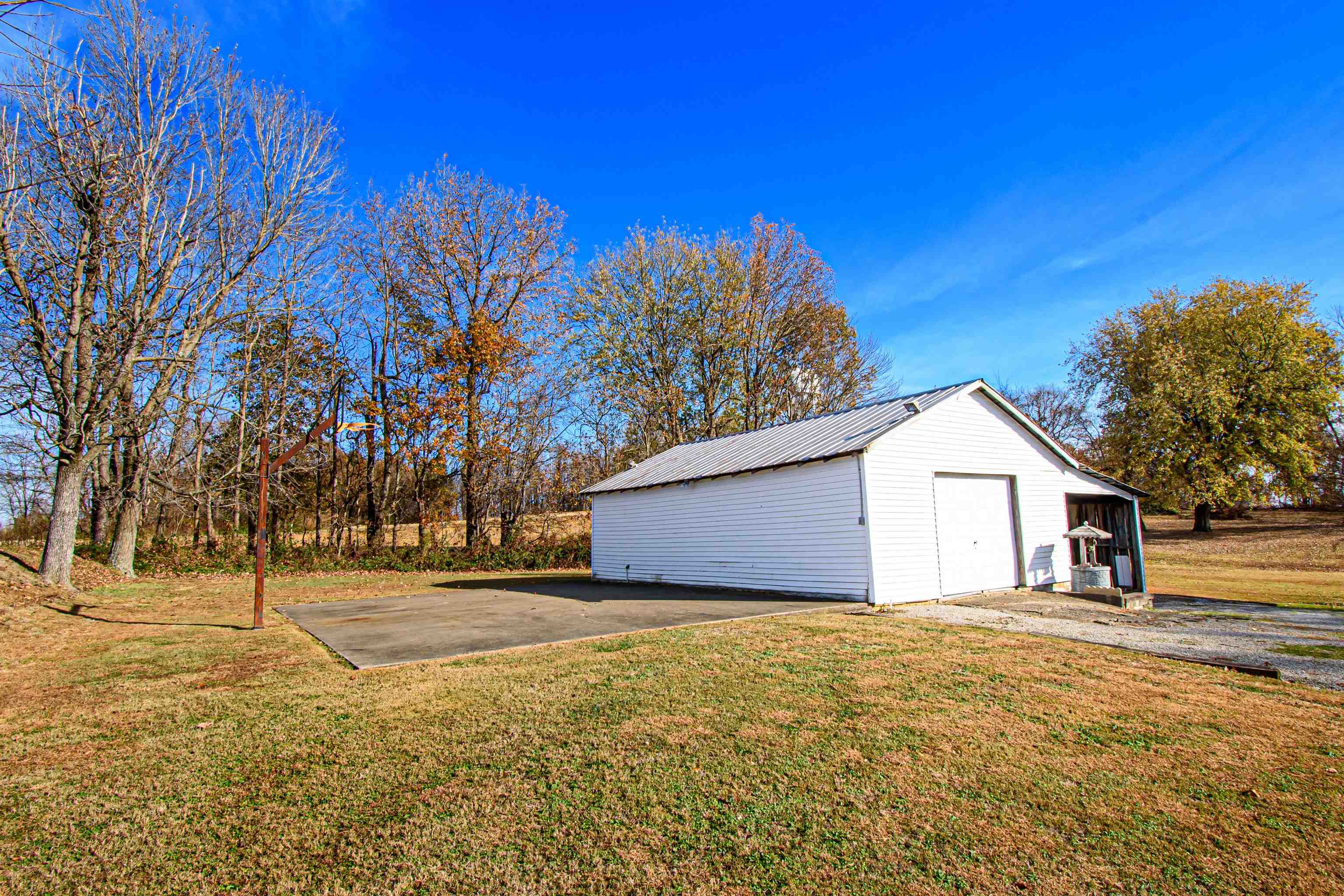 424 KY 136 W, Calhoun, Kentucky 42327, 3 Bedrooms Bedrooms, ,1 BathroomBathrooms,Single Family Residence,For Sale,KY 136 W,88455