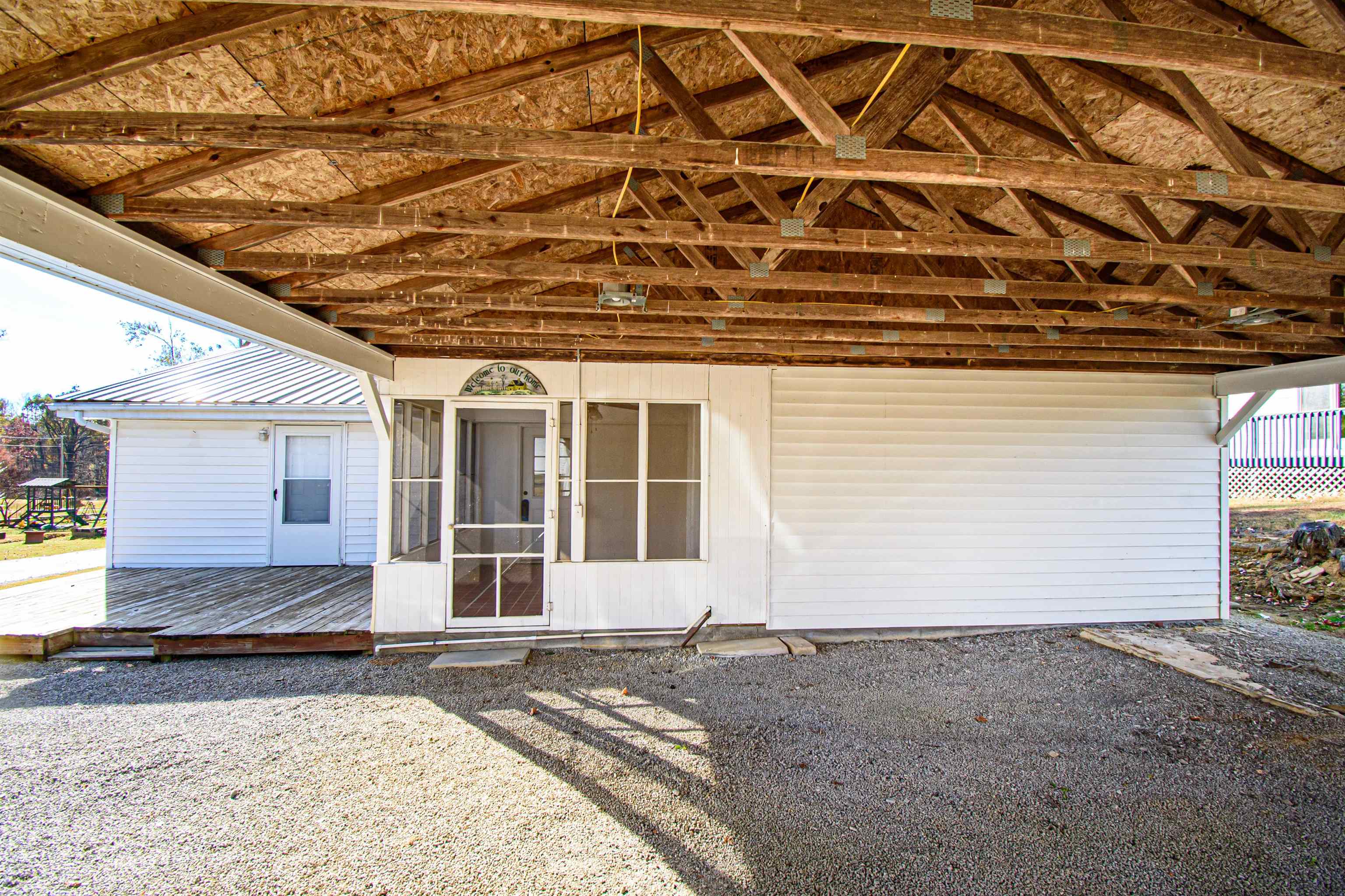 424 KY 136 W, Calhoun, Kentucky 42327, 3 Bedrooms Bedrooms, ,1 BathroomBathrooms,Single Family Residence,For Sale,KY 136 W,88455