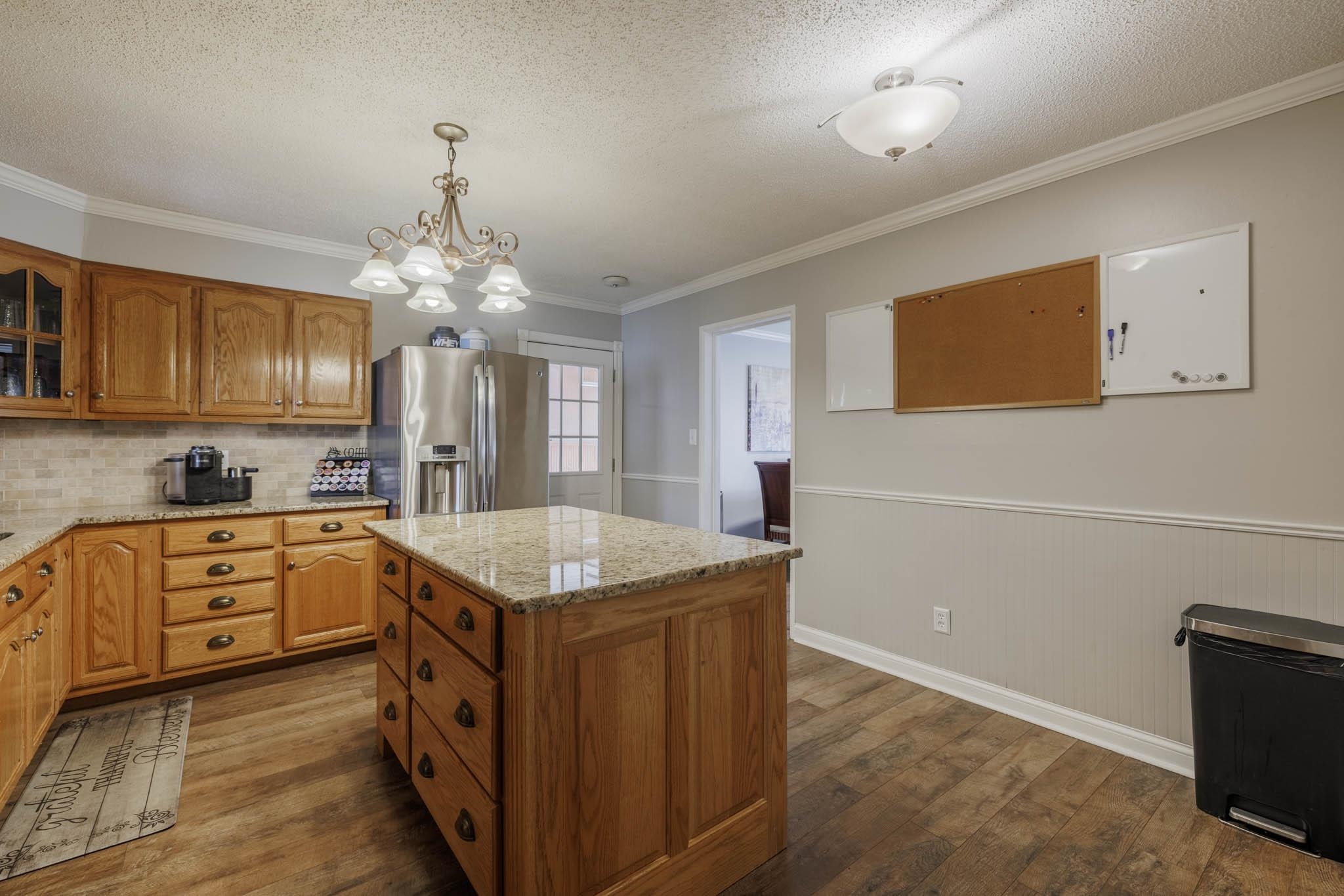 2237 Middleground Drive, Owensboro, Kentucky 42301, 4 Bedrooms Bedrooms, ,2 BathroomsBathrooms,Single Family Residence,For Sale,Middleground Drive,88459