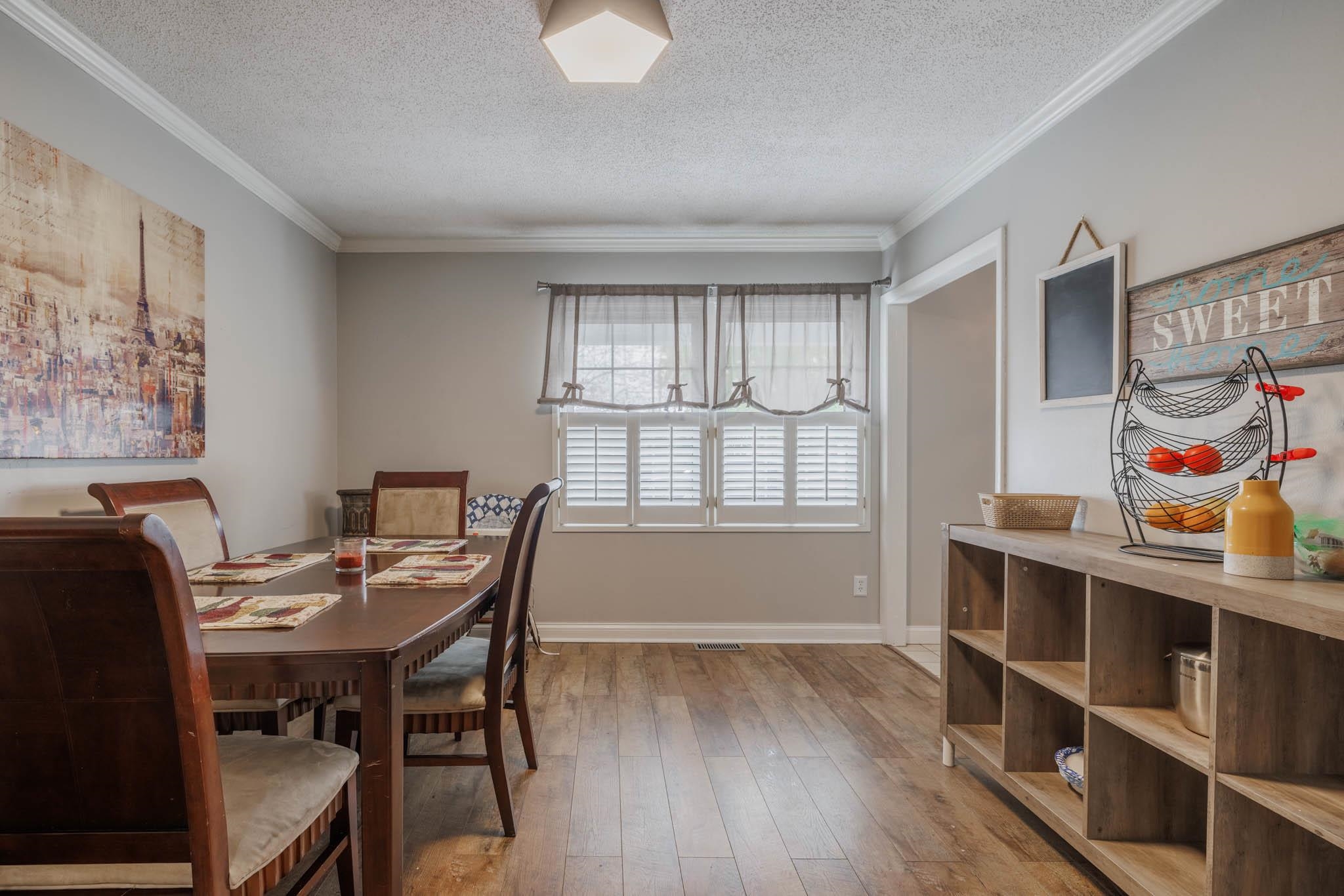 2237 Middleground Drive, Owensboro, Kentucky 42301, 4 Bedrooms Bedrooms, ,2 BathroomsBathrooms,Single Family Residence,For Sale,Middleground Drive,88459