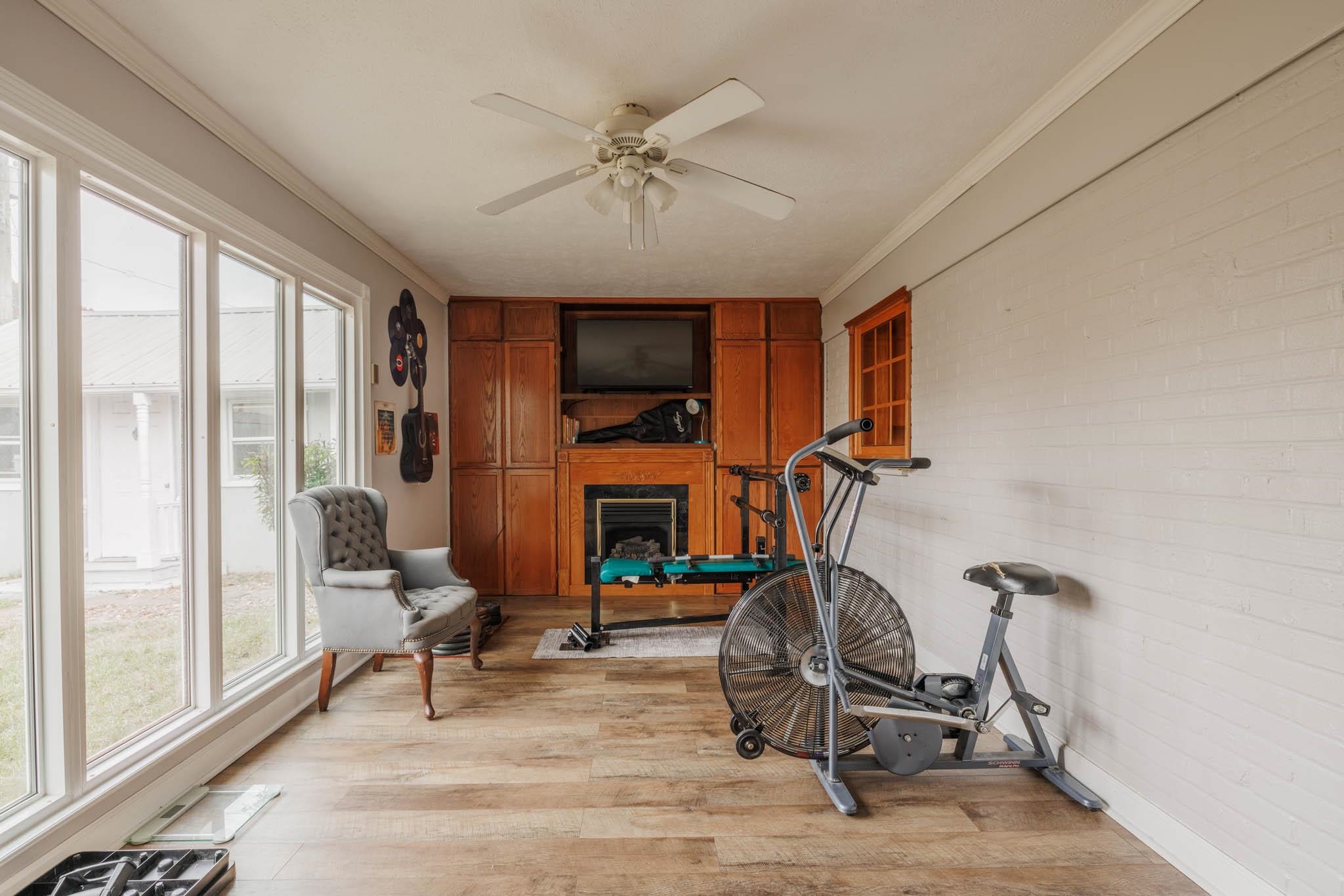 2237 Middleground Drive, Owensboro, Kentucky 42301, 4 Bedrooms Bedrooms, ,2 BathroomsBathrooms,Single Family Residence,For Sale,Middleground Drive,88459