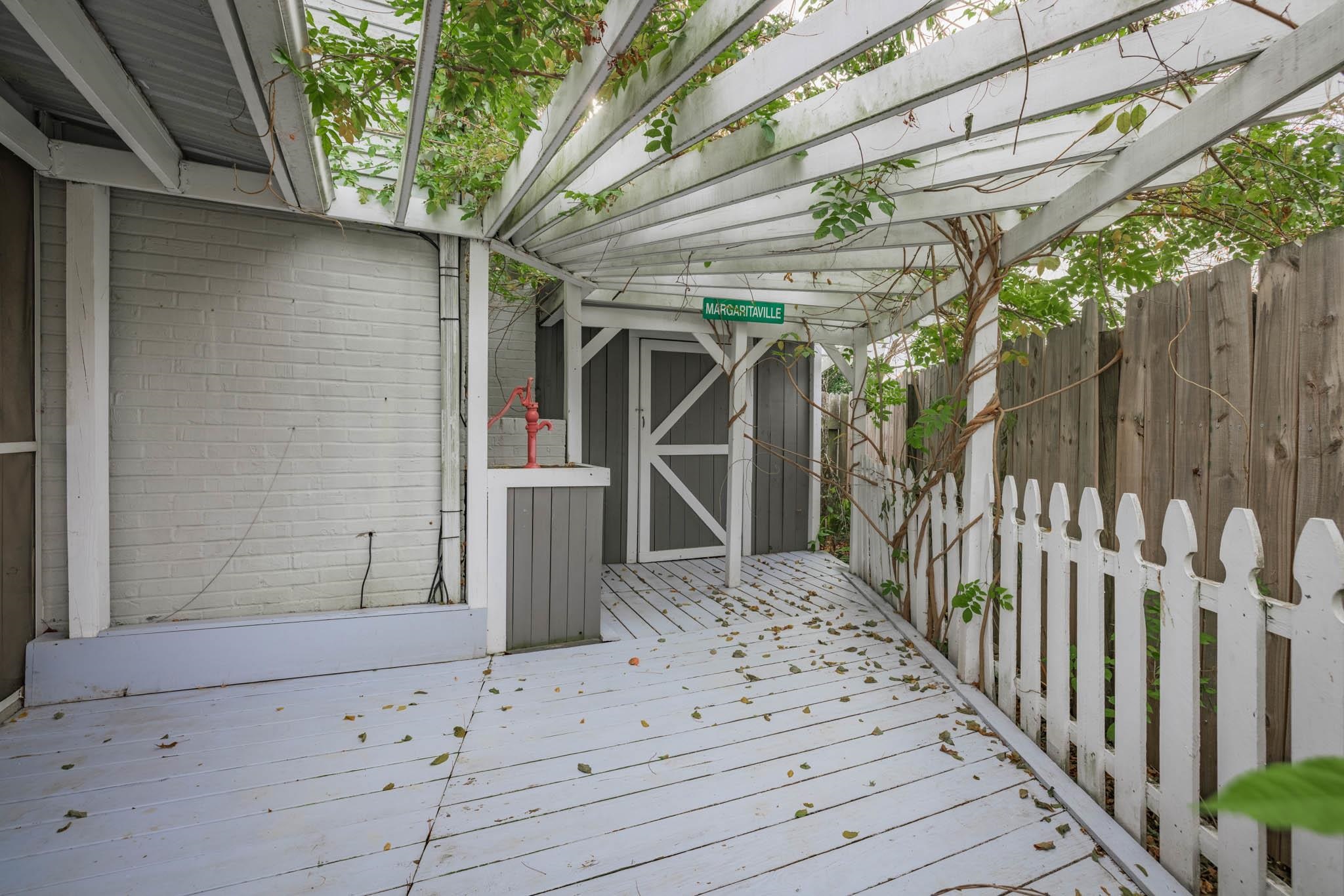 2237 Middleground Drive, Owensboro, Kentucky 42301, 4 Bedrooms Bedrooms, ,2 BathroomsBathrooms,Single Family Residence,For Sale,Middleground Drive,88459