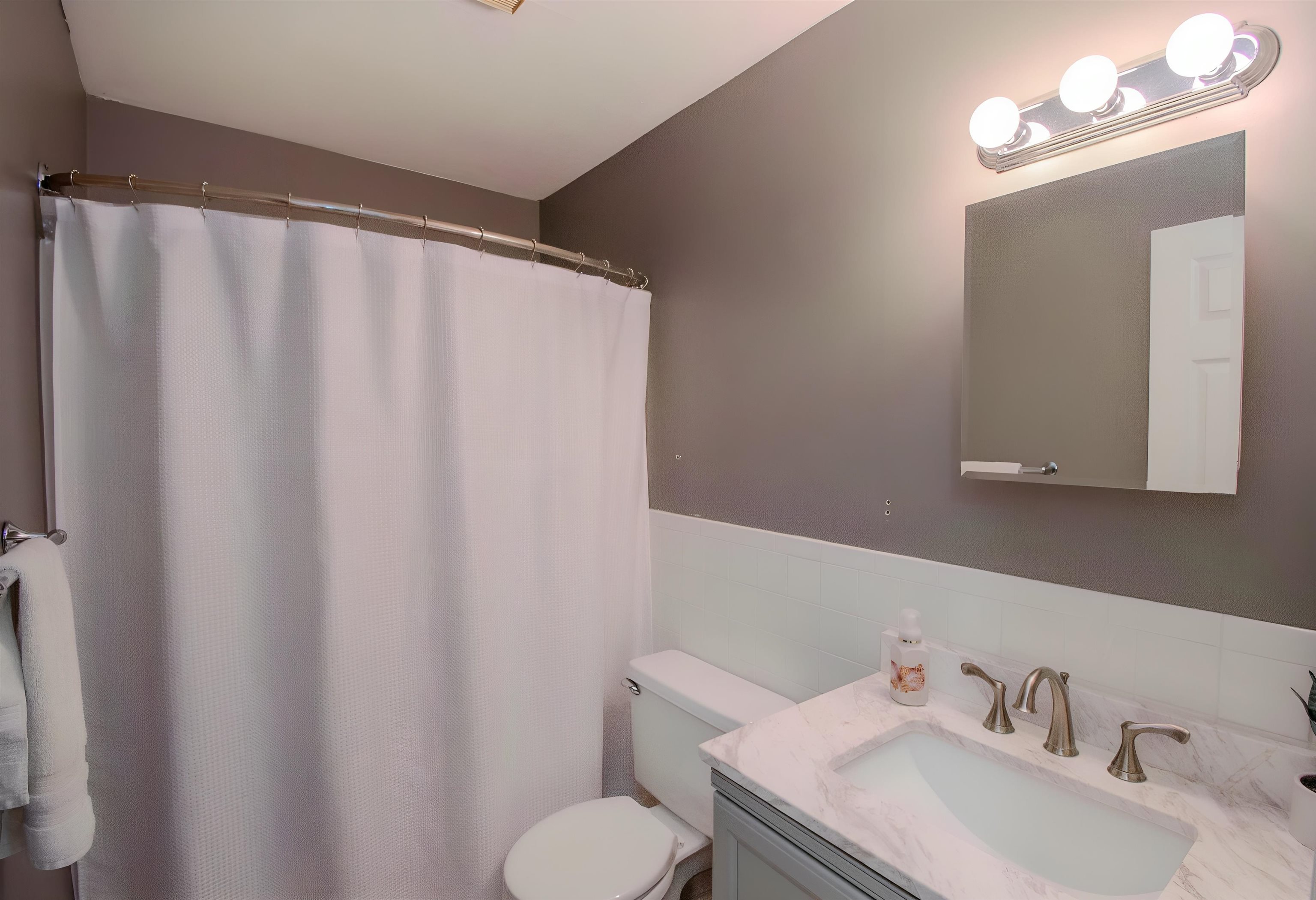 4731 Burstone Court, Owensboro, Kentucky 42303, 3 Bedrooms Bedrooms, ,1 BathroomBathrooms,Single Family Residence,For Sale,Burstone Court,88461