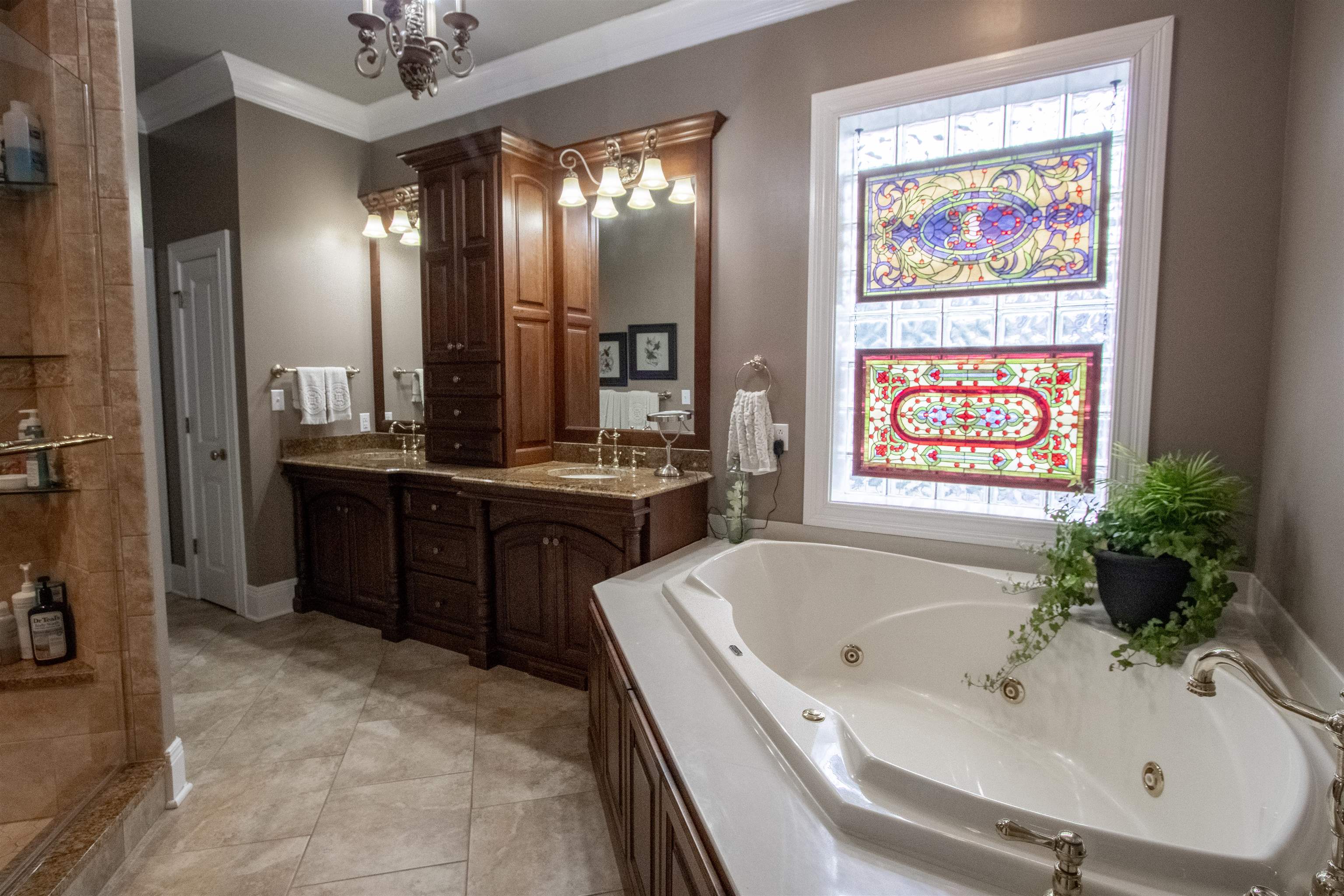 6683 Barcroft Dr, Owensboro, Kentucky 42303, 4 Bedrooms Bedrooms, ,3 BathroomsBathrooms,Single Family Residence,For Sale,Barcroft Dr,88474
