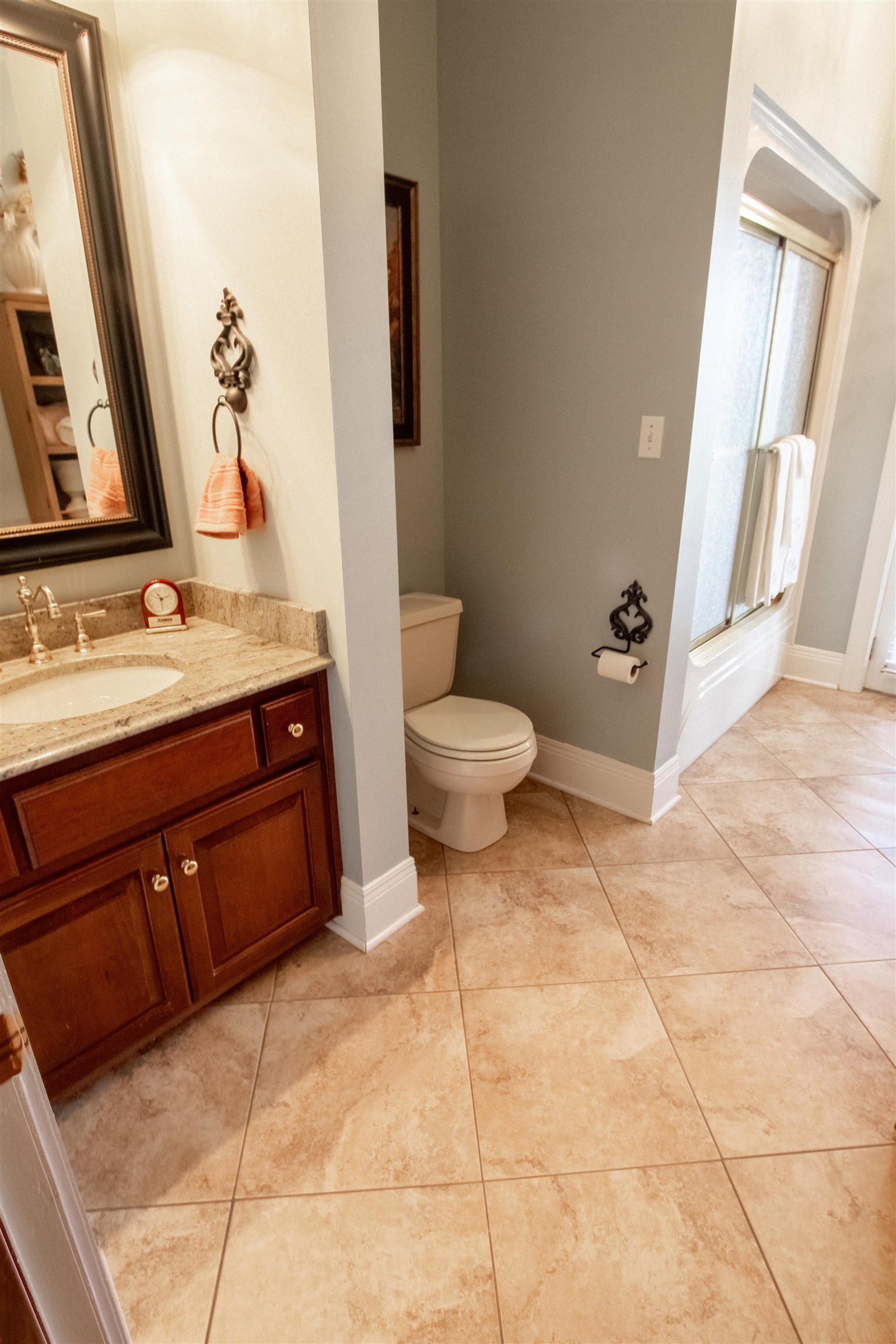 6683 Barcroft Dr, Owensboro, Kentucky 42303, 4 Bedrooms Bedrooms, ,3 BathroomsBathrooms,Single Family Residence,For Sale,Barcroft Dr,88474