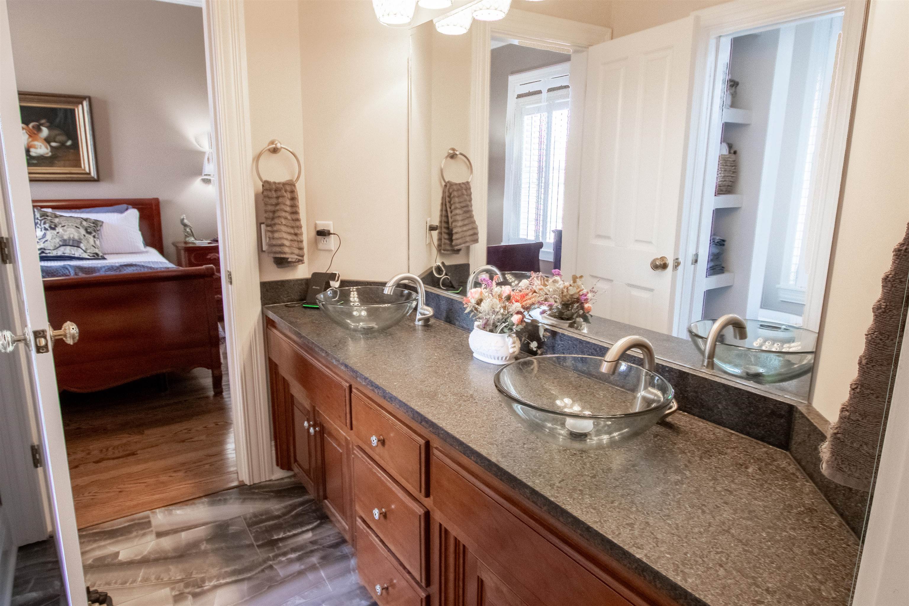 6683 Barcroft Dr, Owensboro, Kentucky 42303, 4 Bedrooms Bedrooms, ,3 BathroomsBathrooms,Single Family Residence,For Sale,Barcroft Dr,88474