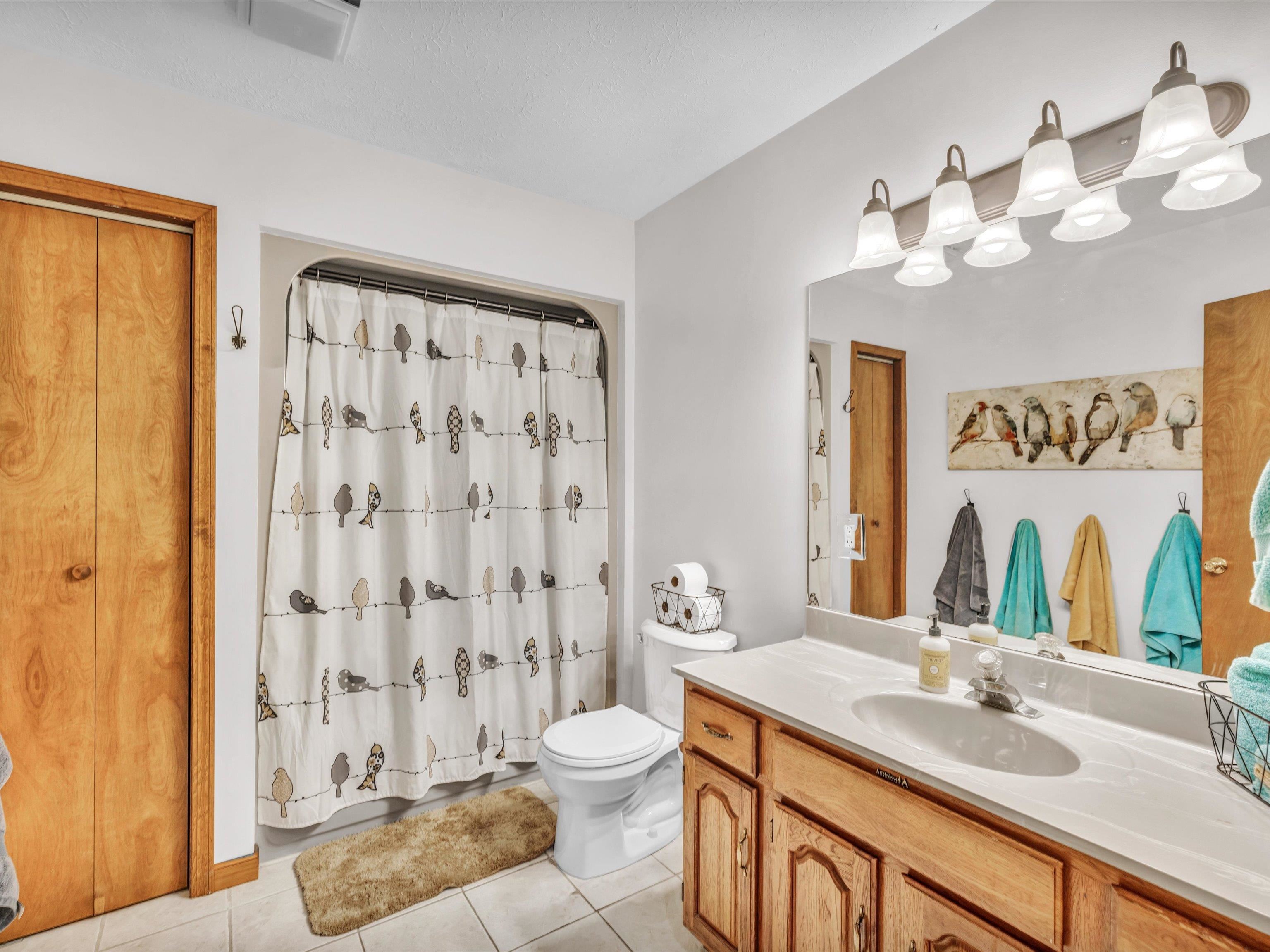 3108 Brent Gray Trace, Owensboro, Kentucky 42303, 3 Bedrooms Bedrooms, ,2 BathroomsBathrooms,Single Family Residence,For Sale,Brent Gray Trace,88490