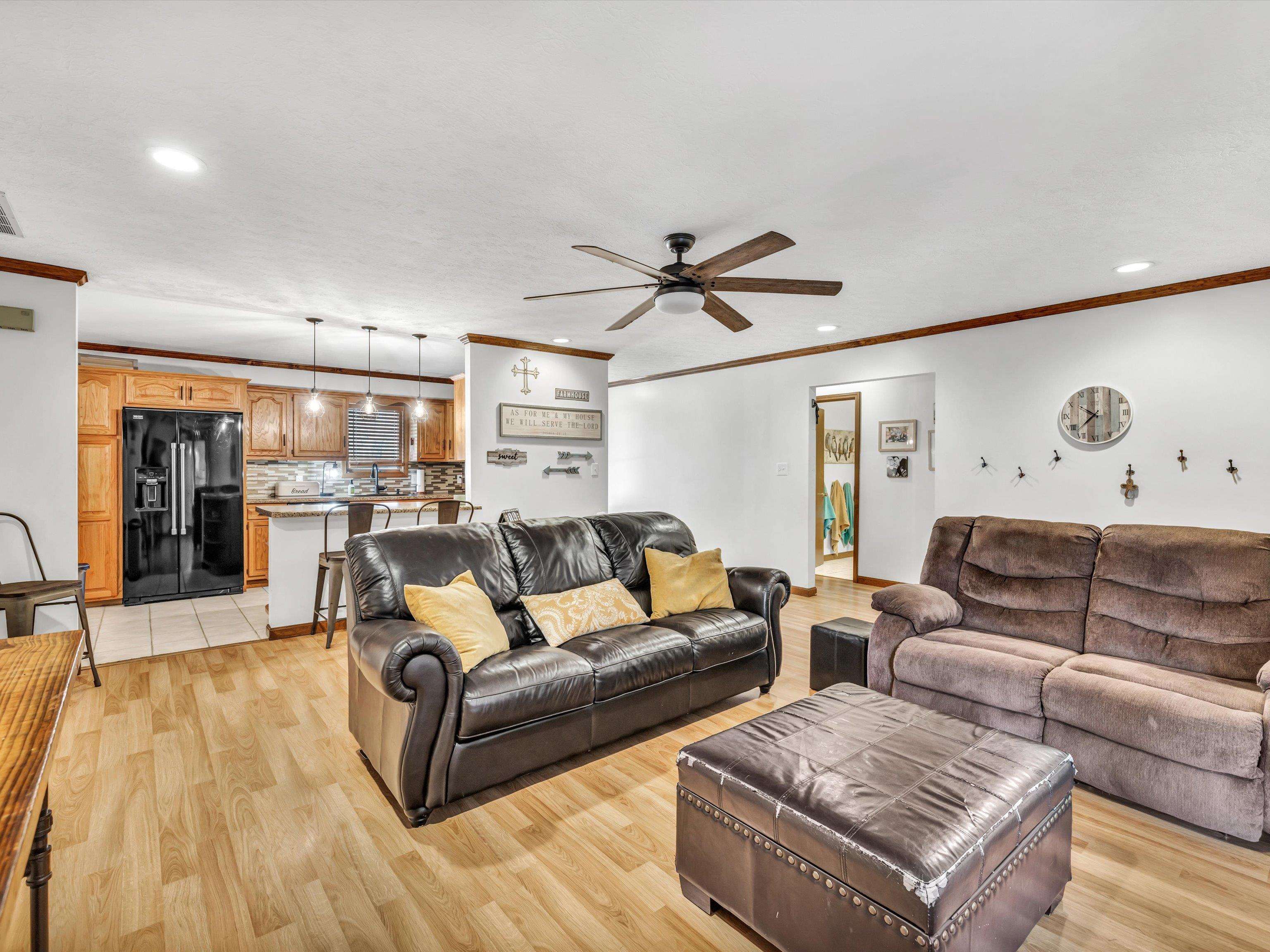 3108 Brent Gray Trace, Owensboro, Kentucky 42303, 3 Bedrooms Bedrooms, ,2 BathroomsBathrooms,Single Family Residence,For Sale,Brent Gray Trace,88490
