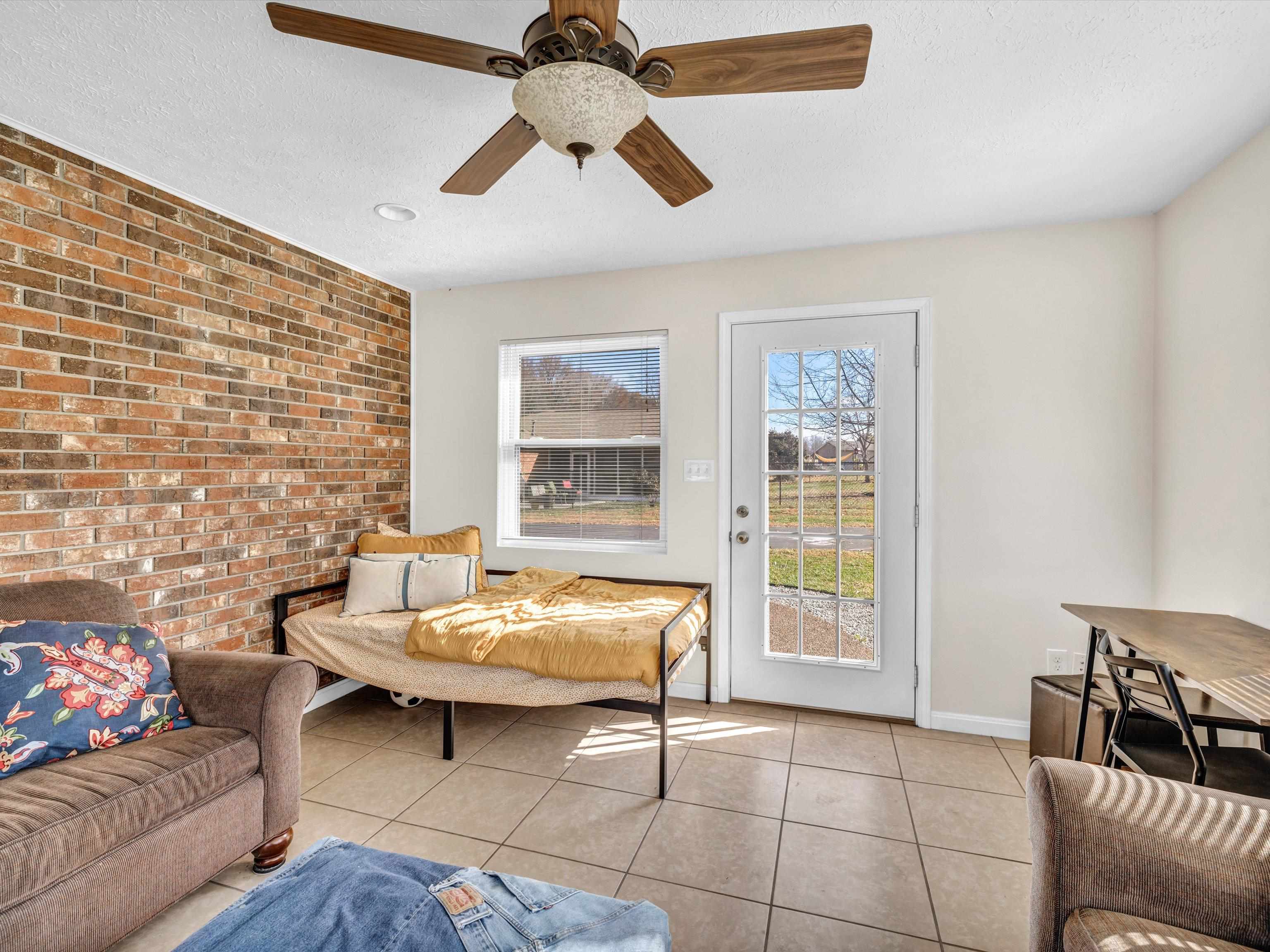 3108 Brent Gray Trace, Owensboro, Kentucky 42303, 3 Bedrooms Bedrooms, ,2 BathroomsBathrooms,Single Family Residence,For Sale,Brent Gray Trace,88490
