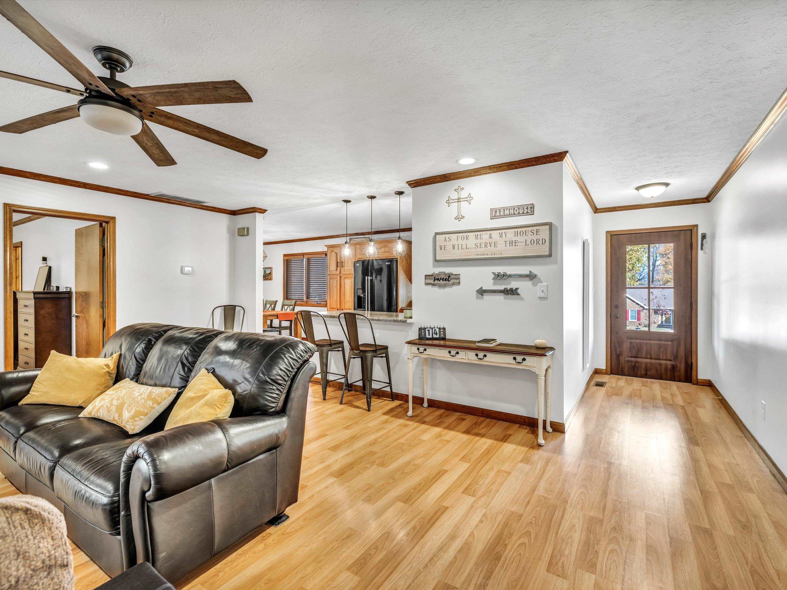 3108 Brent Gray Trace, Owensboro, Kentucky 42303, 3 Bedrooms Bedrooms, ,2 BathroomsBathrooms,Single Family Residence,For Sale,Brent Gray Trace,88490