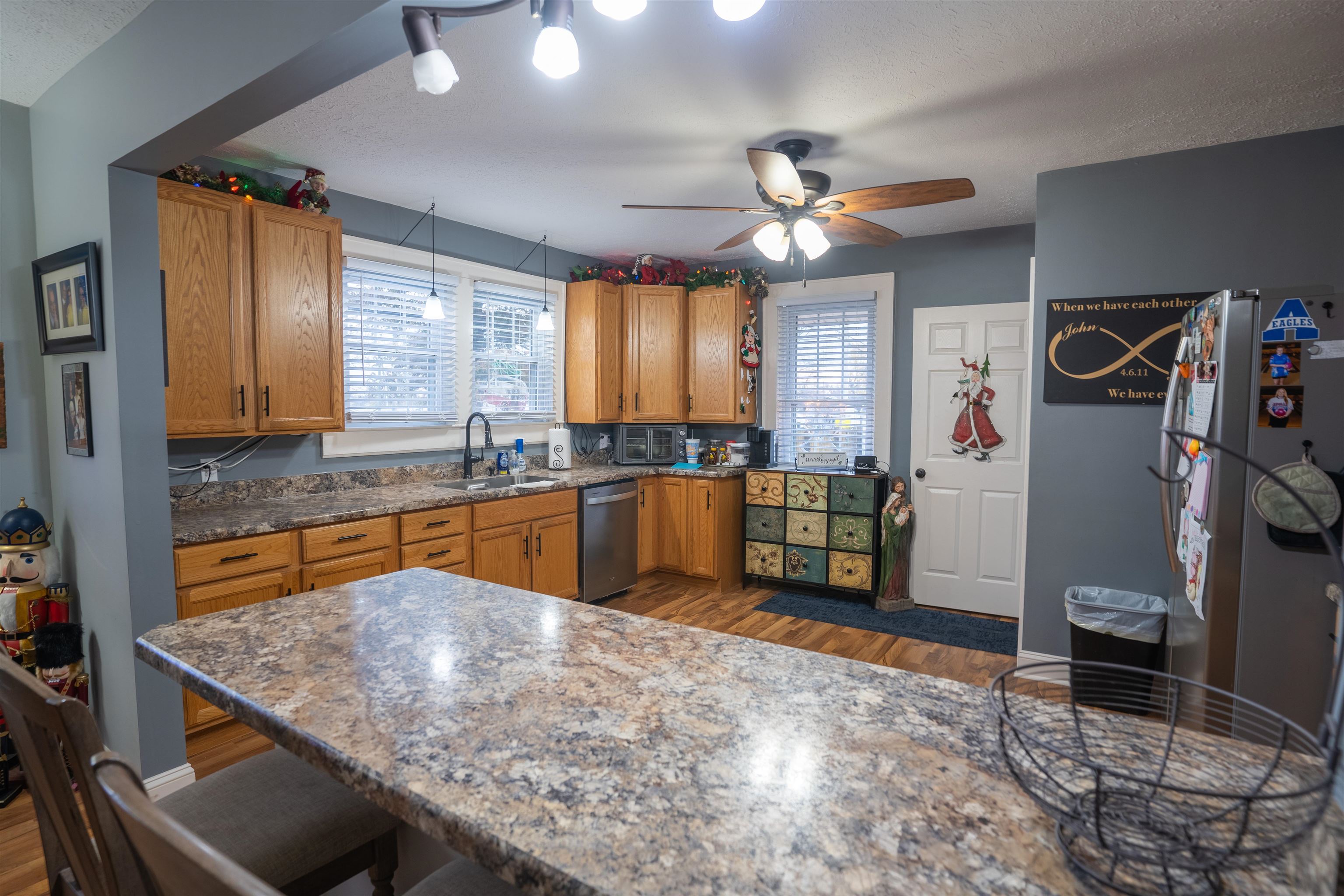 124 25th, Owensboro, Kentucky 42303, 3 Bedrooms Bedrooms, ,2 BathroomsBathrooms,Single Family Residence,For Sale,25th,88494