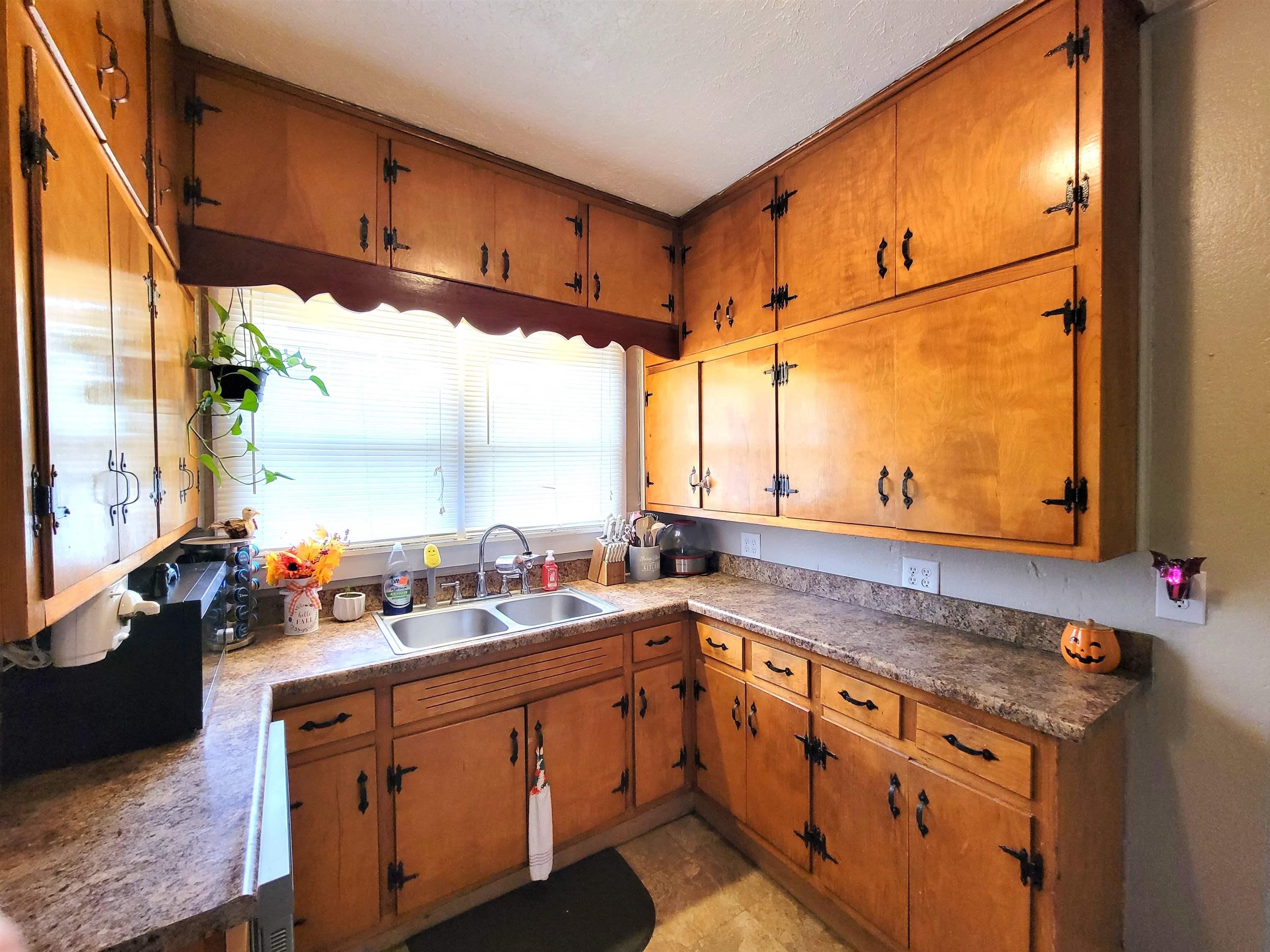 316 Smith St, Hartford, Kentucky 42347, 2 Bedrooms Bedrooms, ,2 BathroomsBathrooms,Single Family Residence,For Sale,Smith St,88495