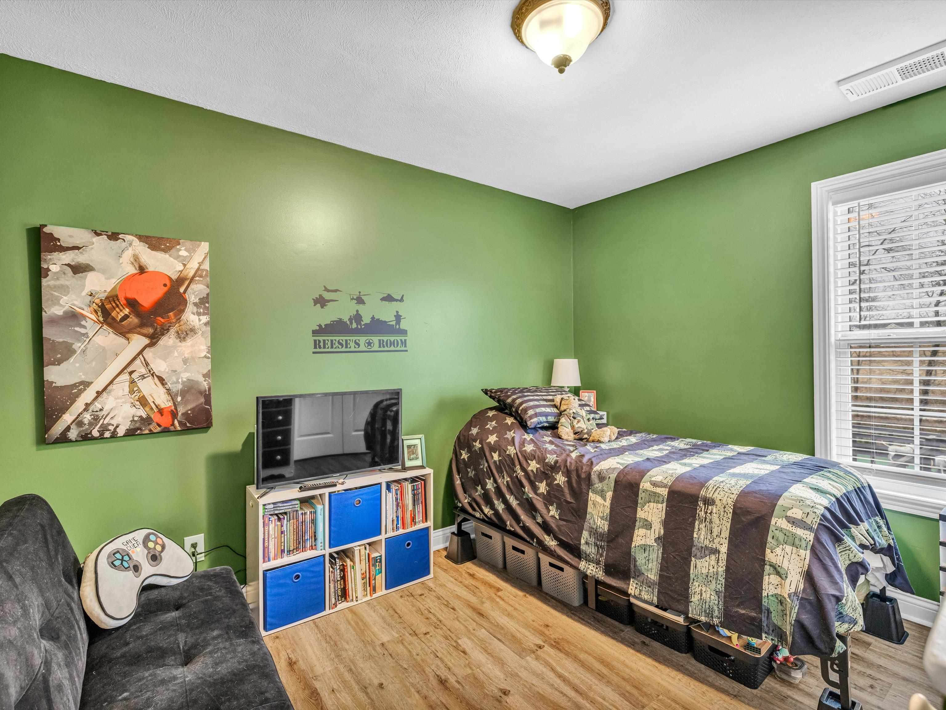 2869 Silver Creek Loop, Owensboro, Kentucky 42303, 4 Bedrooms Bedrooms, ,2 BathroomsBathrooms,Single Family Residence,For Sale,Silver Creek Loop,88499