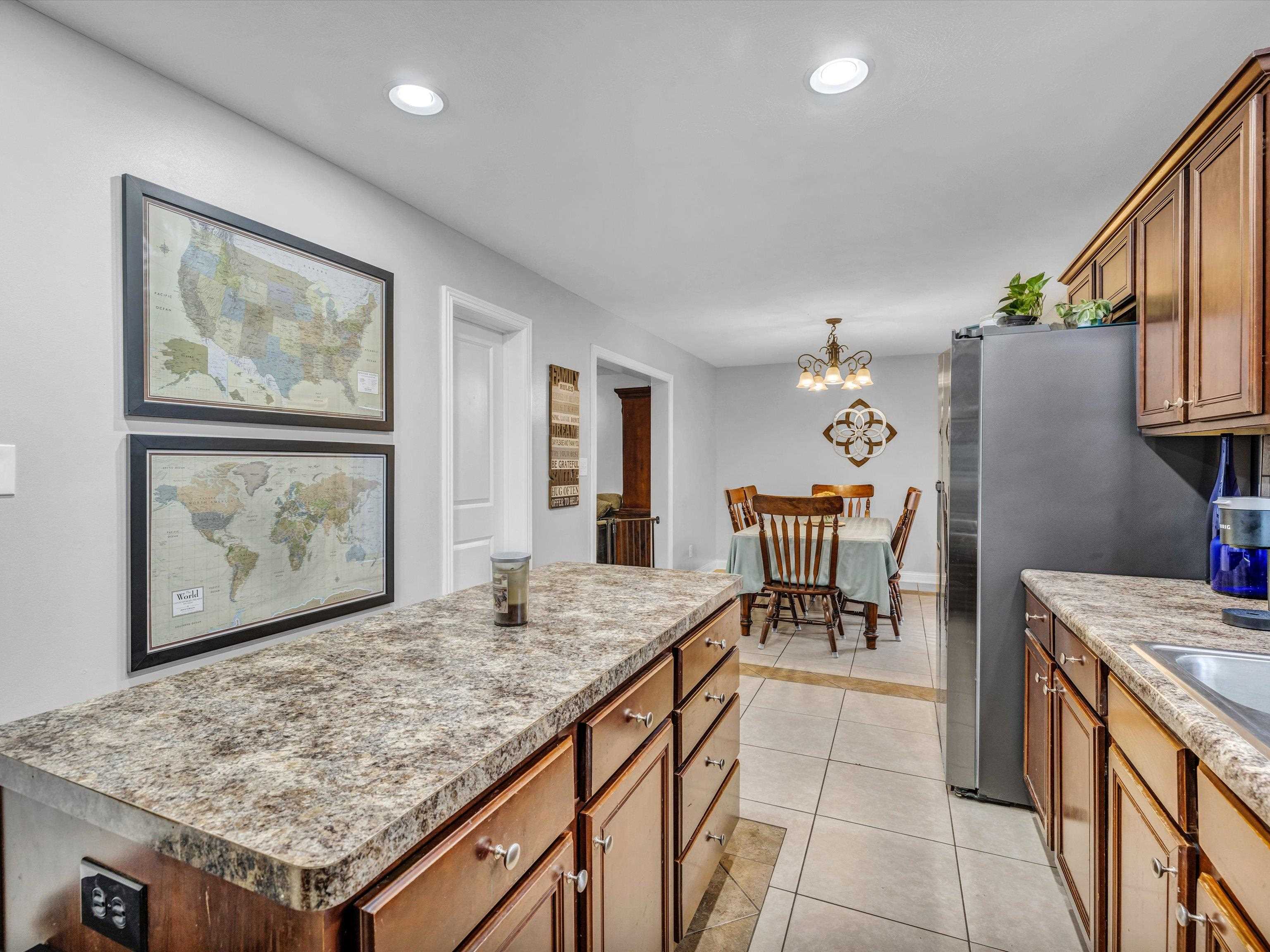 2869 Silver Creek Loop, Owensboro, Kentucky 42303, 4 Bedrooms Bedrooms, ,2 BathroomsBathrooms,Single Family Residence,For Sale,Silver Creek Loop,88499