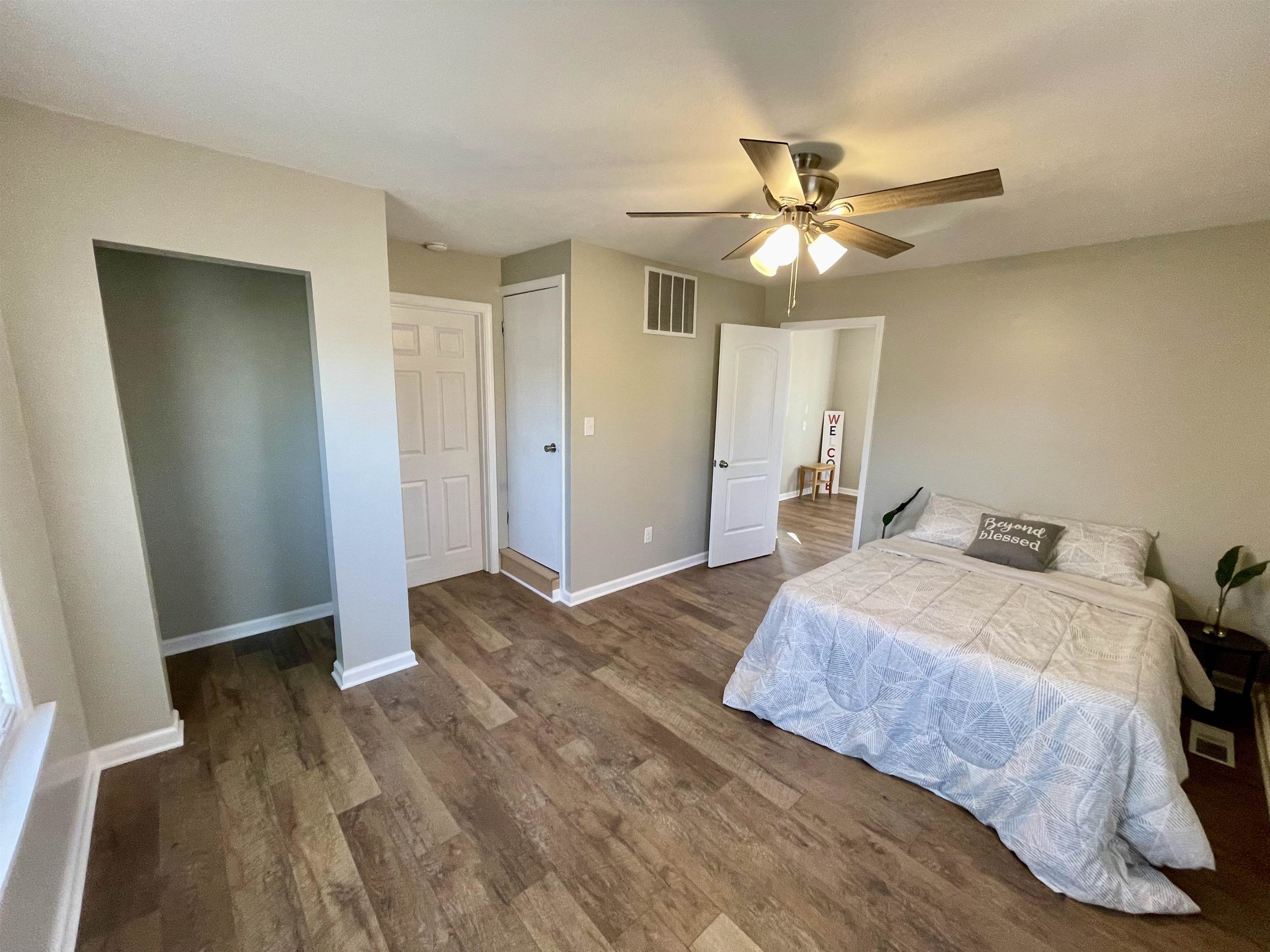 409 23rd St, Owensboro, Kentucky 42303, 3 Bedrooms Bedrooms, ,1 BathroomBathrooms,Single Family Residence,For Sale,23rd St,88500